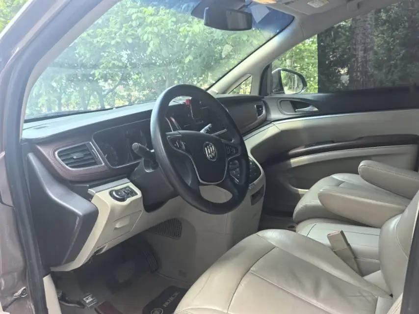 Buick GL8 2018 28T Luxury Country VI 7