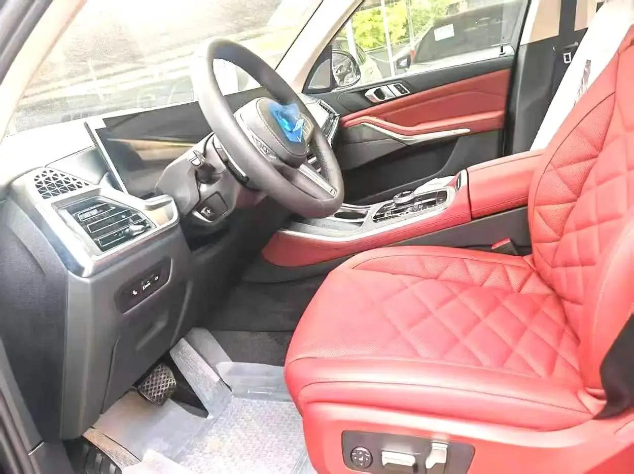 BMW 2026 X5 xDrive30Li 48V 2.0T Luxury M Sport Night Edition Automatic 4