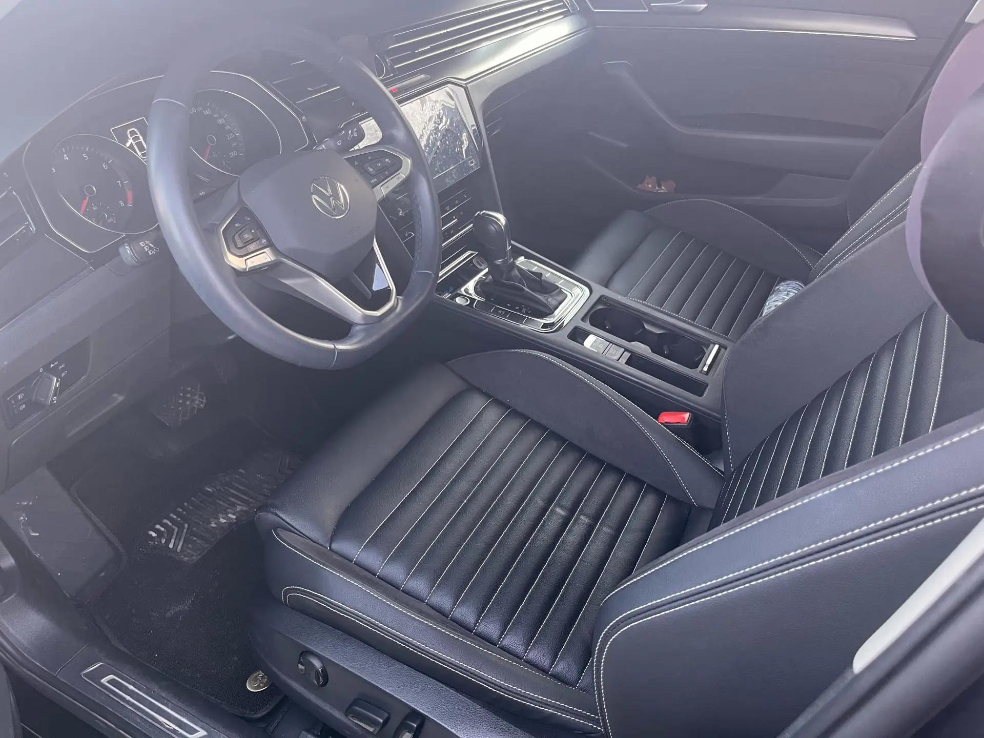 Magotan 2020 330TSI DSG Leading Model 2