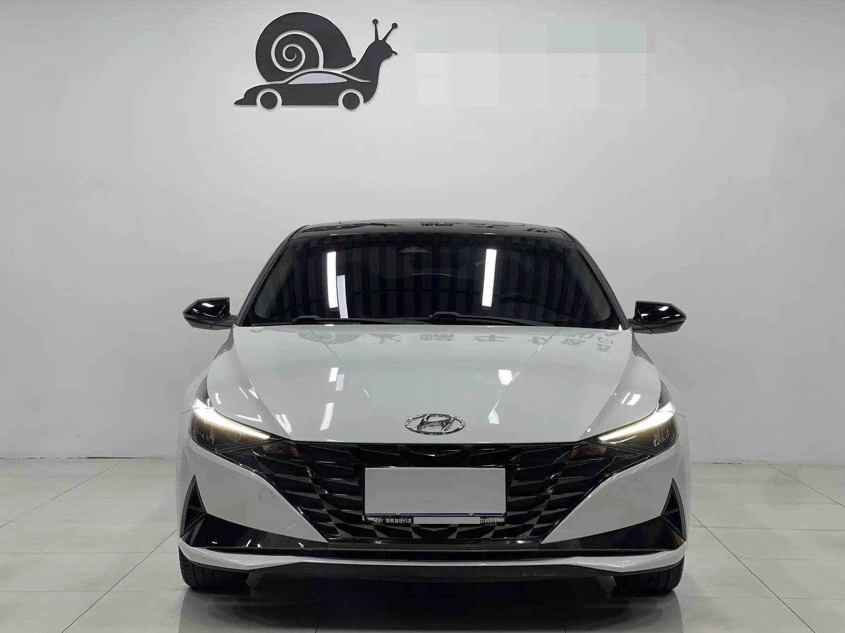 Elantra 2021 1.5L CVT LUX Prestige Edition 2