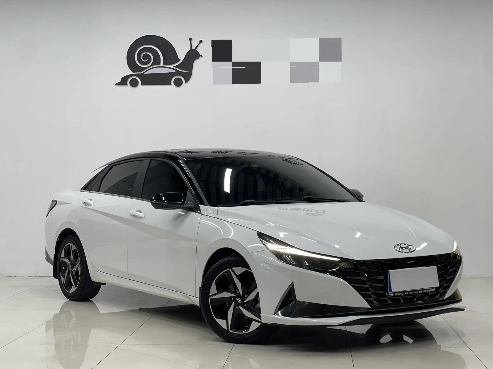 Elantra 2021 1.5L CVT LUX Prestige Edition 3
