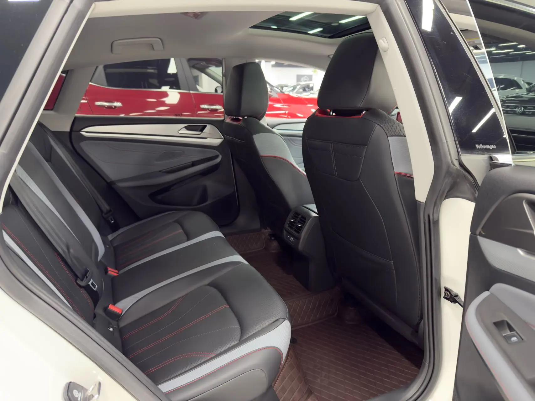 Lamando 2022 Model Lamando L 280TSI DSG Cool & Spicy Edition 7