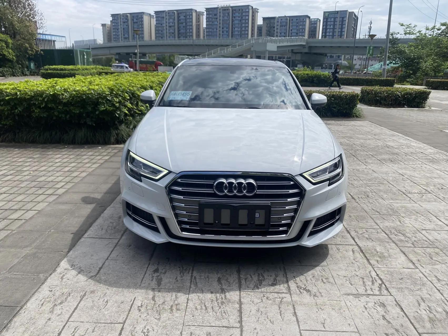 Audi A3 2020 Limousine 35 TFSI Fashion Country V 2