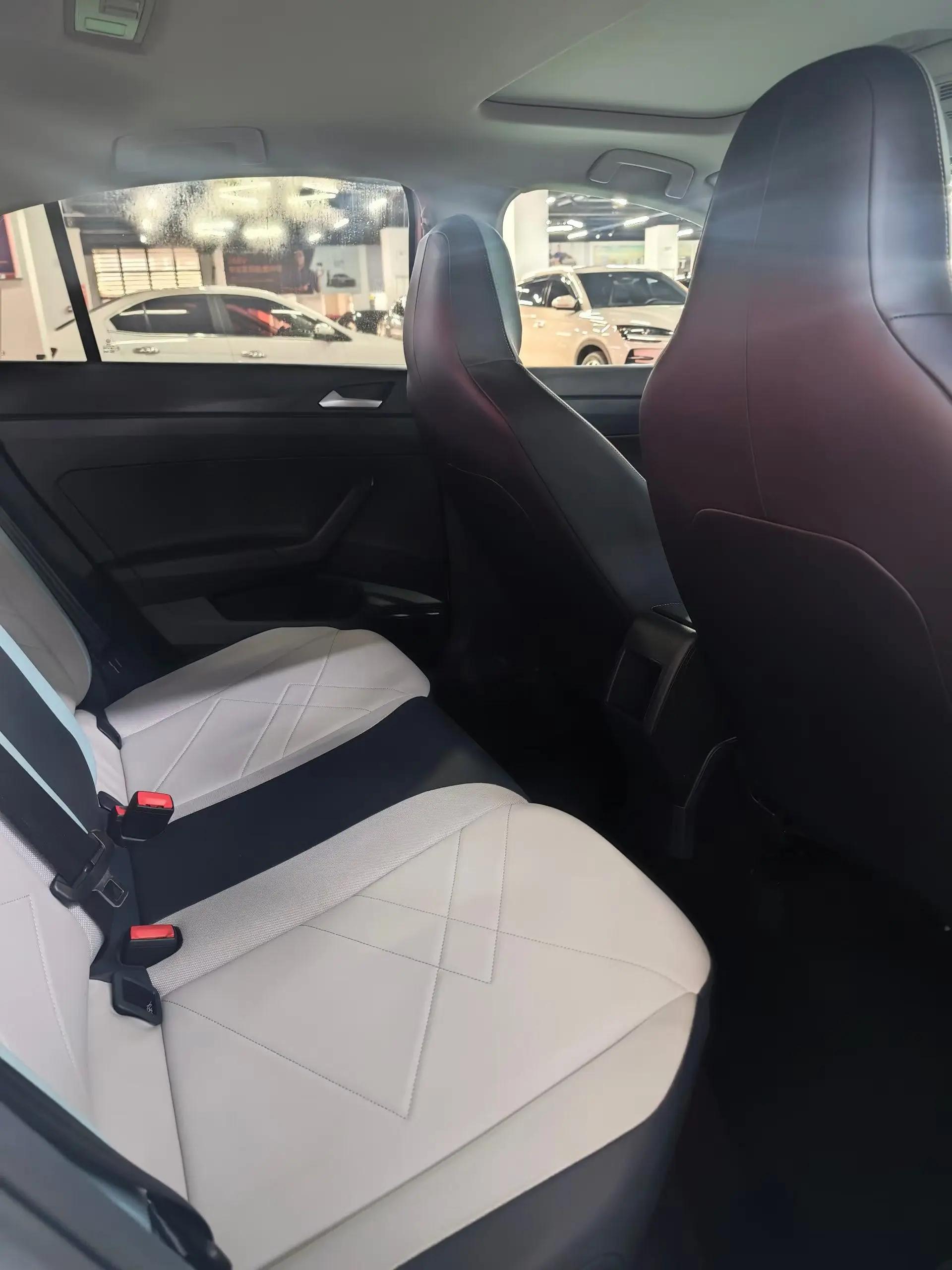 Volkswagen 2023 Lavida New 1.5 New Wish Edition Automatic Gear 9