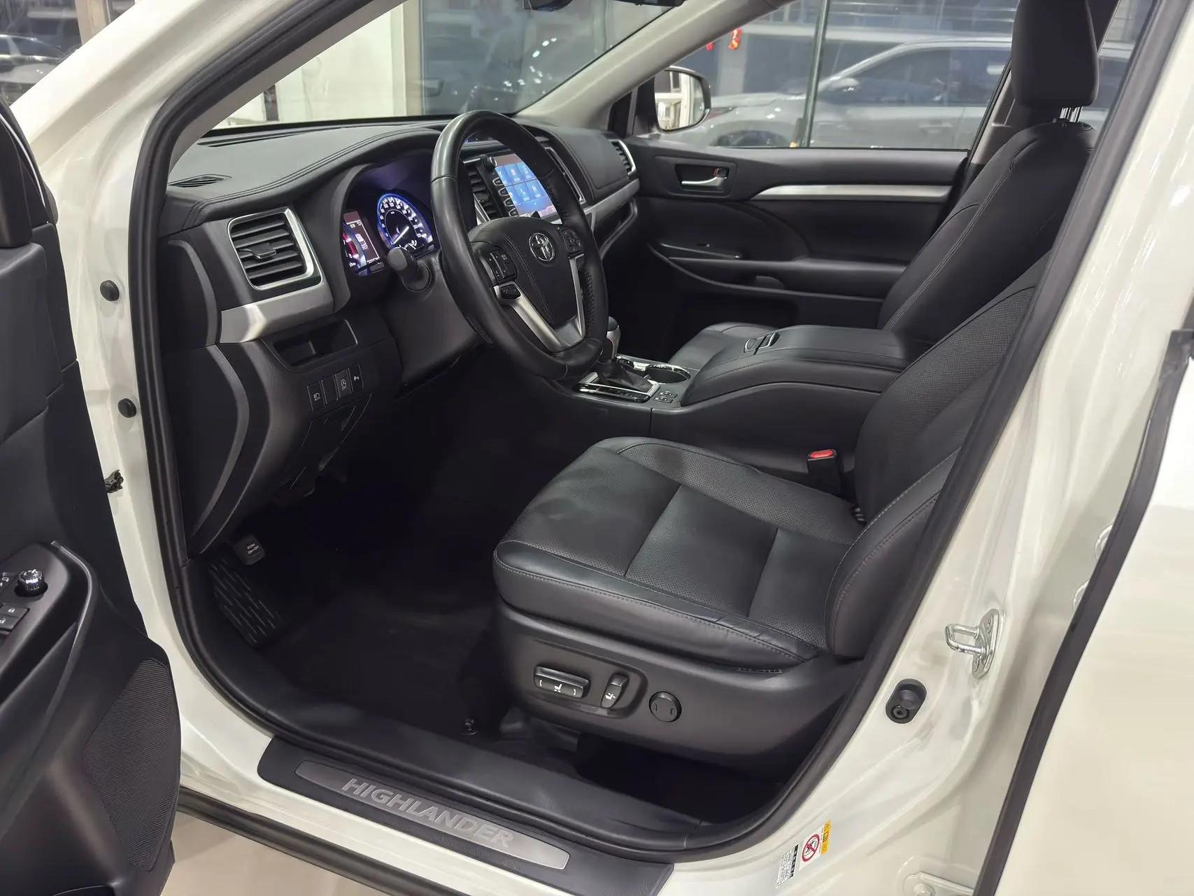Highlander 2018 2.0T 4-wheel drive deluxe edition 7-seat national v 5