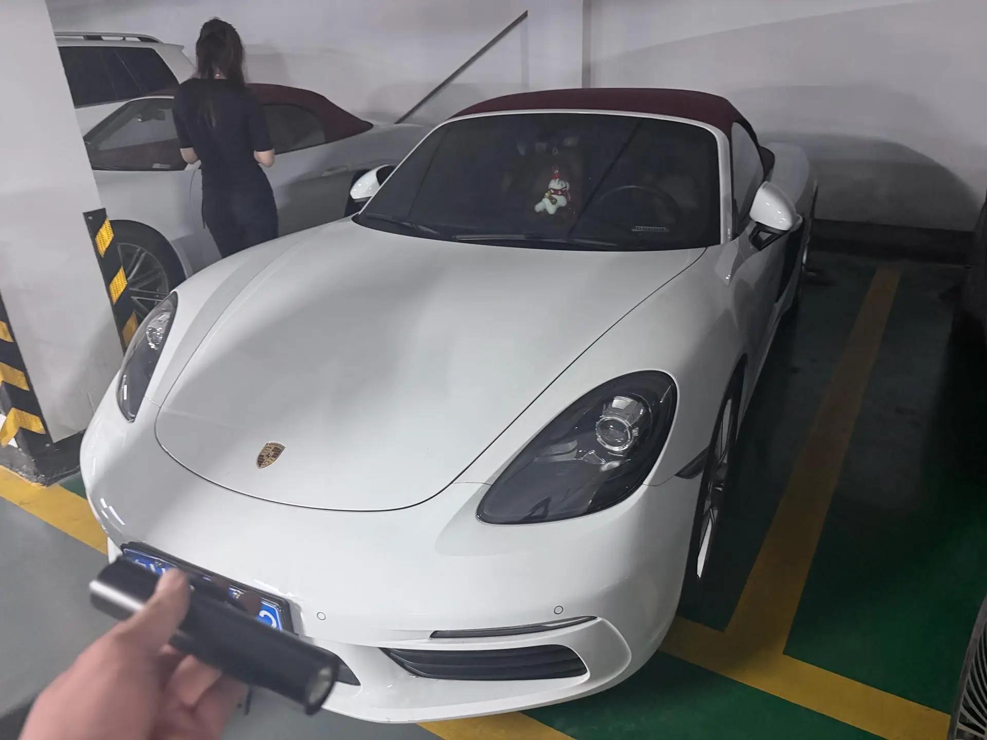 Porsche 718 2020 Boxster 2.0T