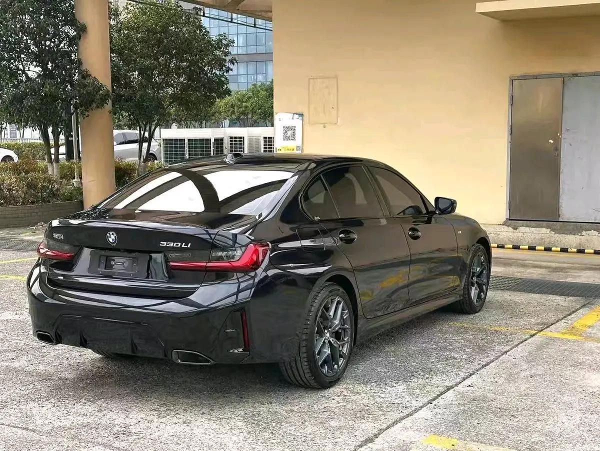 BMW 3 Series 2025 Model 330Li 2.0T M Sport Night Edition Automatic 2