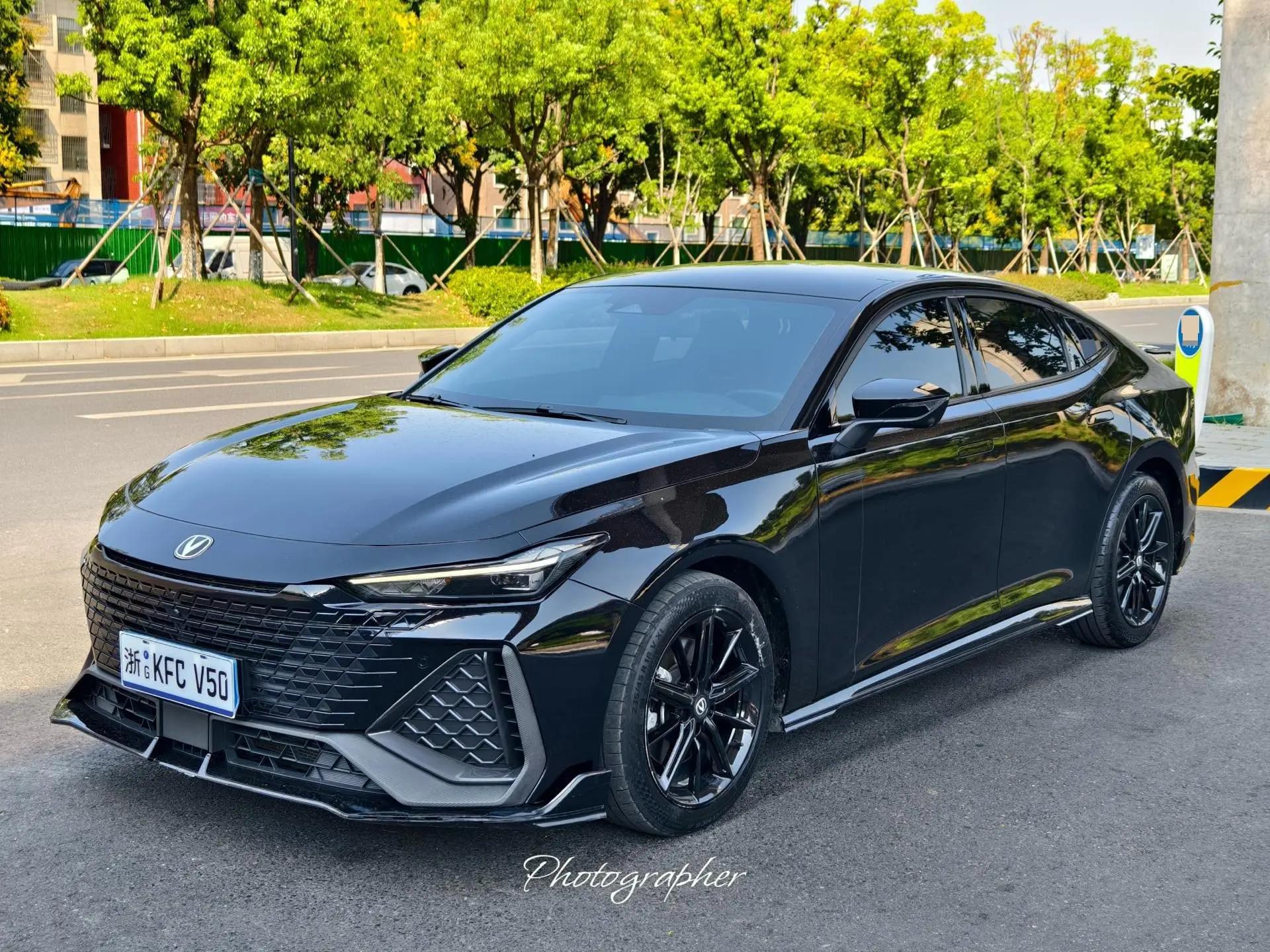 ChangAn 2023 UNI-V 2.0T Leading Speed Edition Automatic Gear