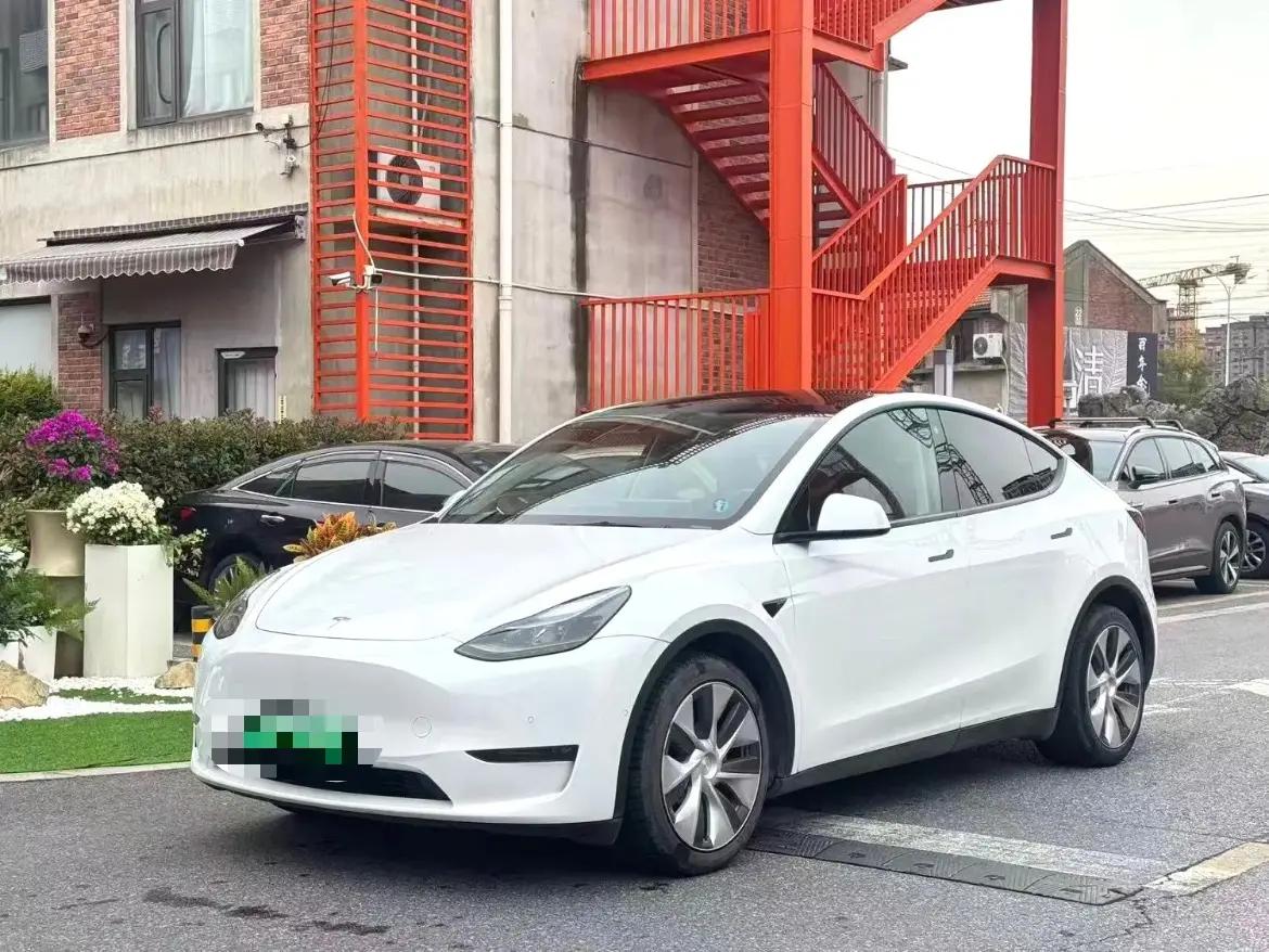 Model Y 2022 rear-wheel drive version