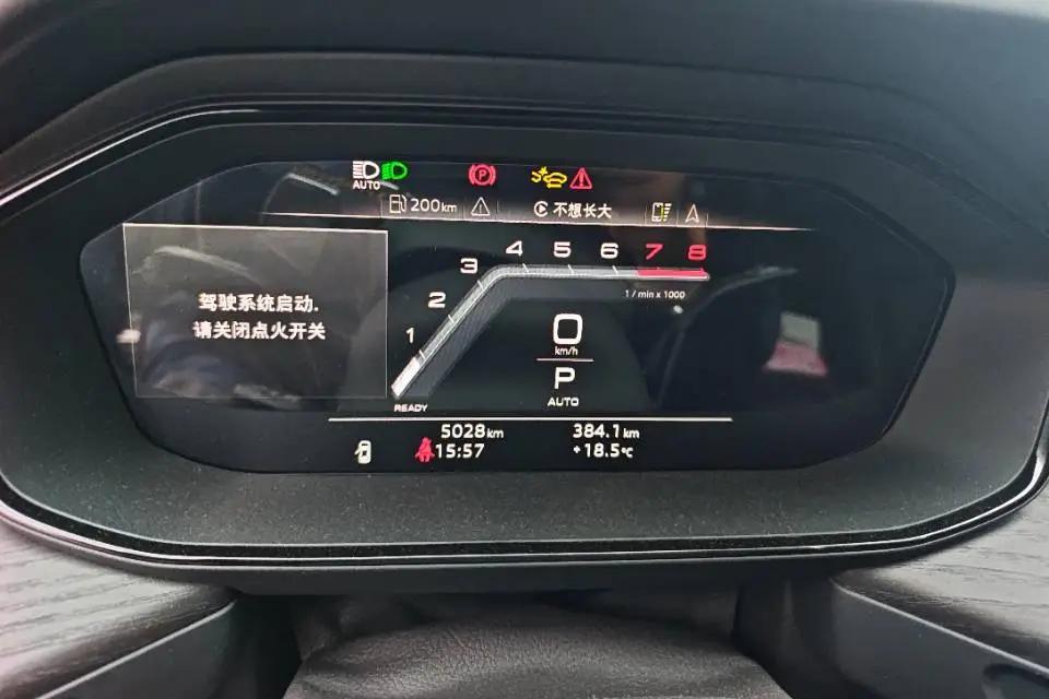 Audi 2025 Q6 2.0TFSI 40TFSI Quattro Commemorative Edition Yu Lin Set 7-seat Automatic Block 6