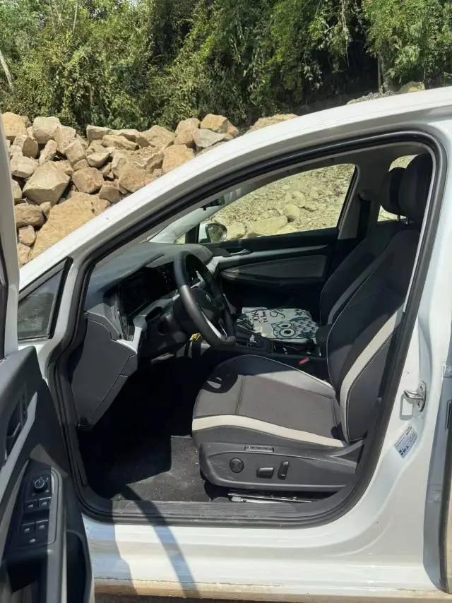 Volkswagen 2023 Golf 8 PRO 1.4TSI 280TSI (facelift) automatic 4