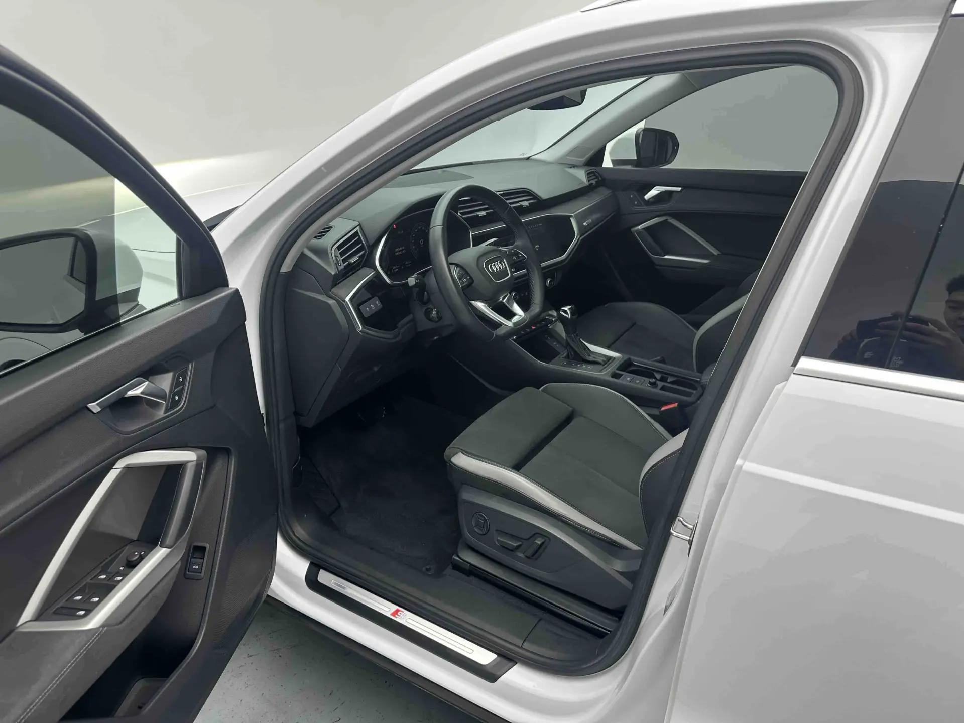 Audi Q3 2022 35 TFSI Fashion Dynamic 5