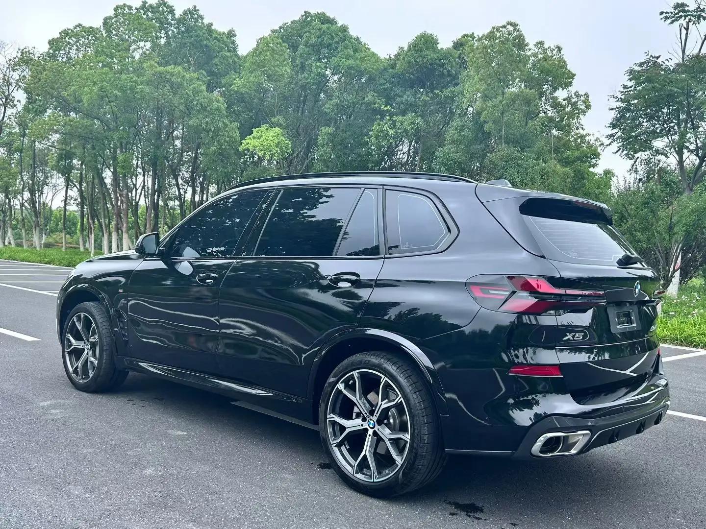 BMW 2026 X5 xDrive30Li 48V 2.0T exclusive m sports obsidian night suit (modified) automatic gear 6