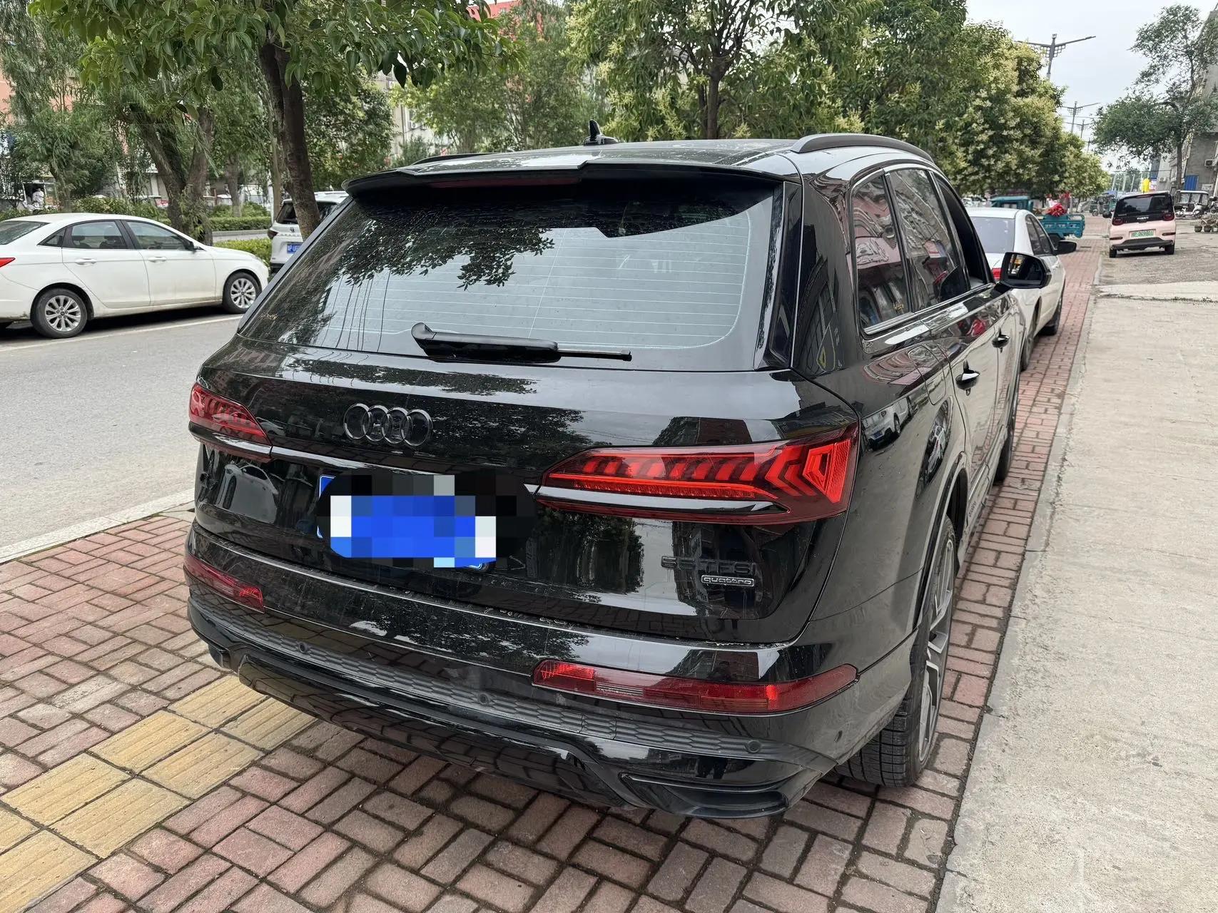 Audi Q7 (Imported) 2023 Q7 48V 3.0TFSI 55TFSI Quattro S Honorable Automatic Gear 3