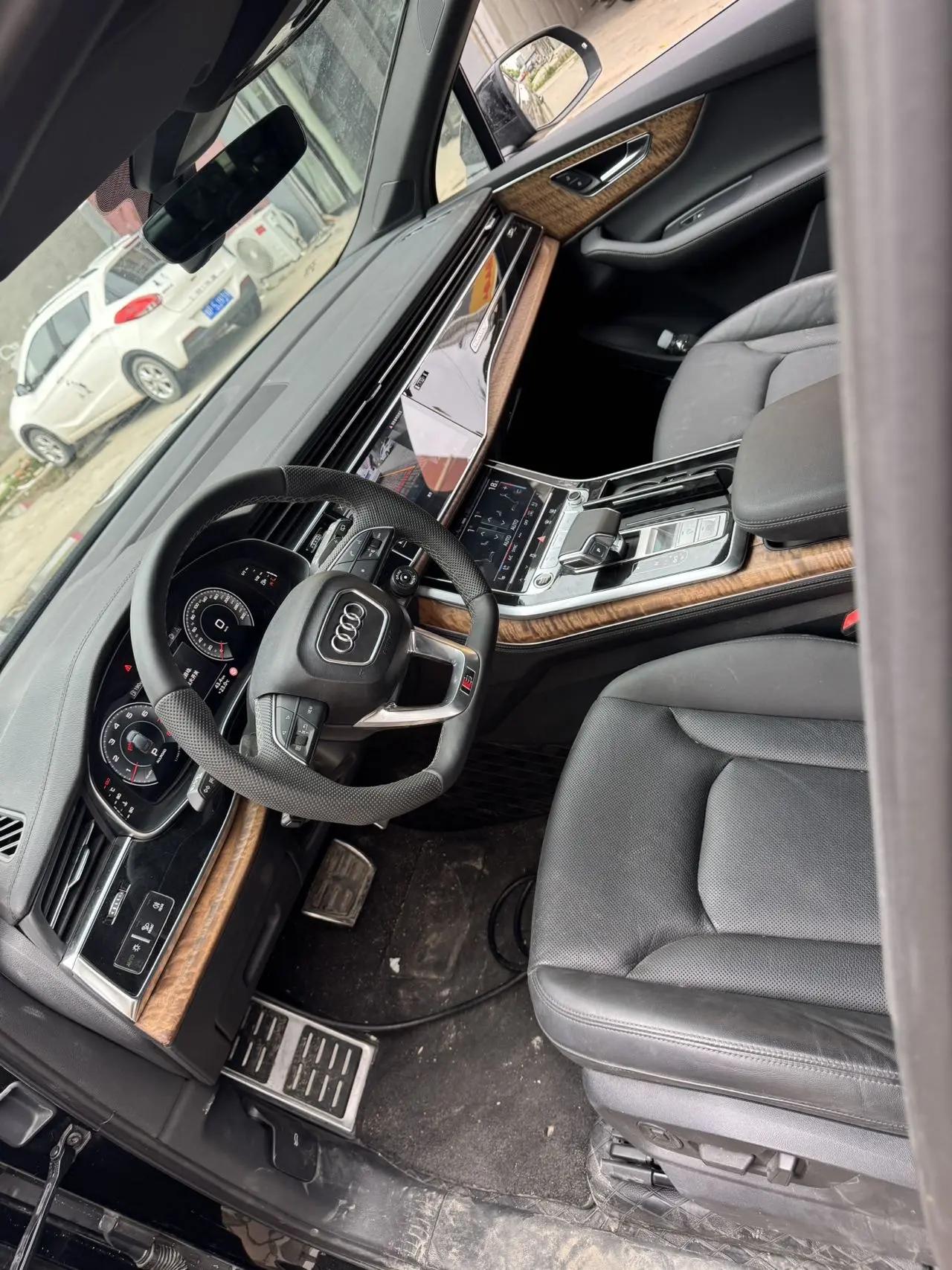 Audi Q7 (Imported) 2023 Q7 48V 3.0TFSI 55TFSI Quattro S Honorable Automatic Gear 5