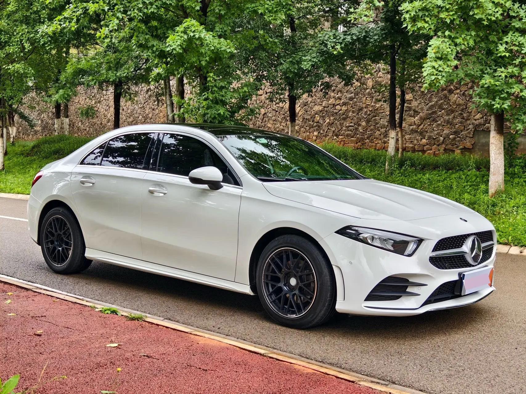 Mercedes Benz Class A 2021 A 200 L Sports Car Fashion Model 3