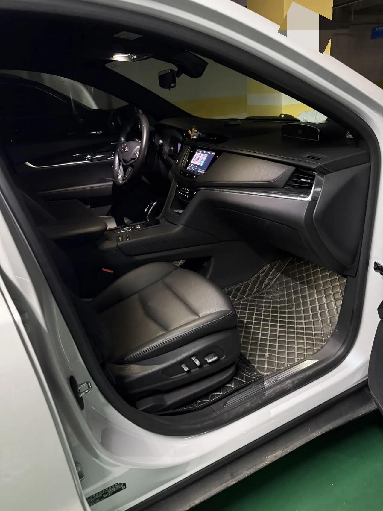 Cadillac XT5 2021 28T Luxury Model 2