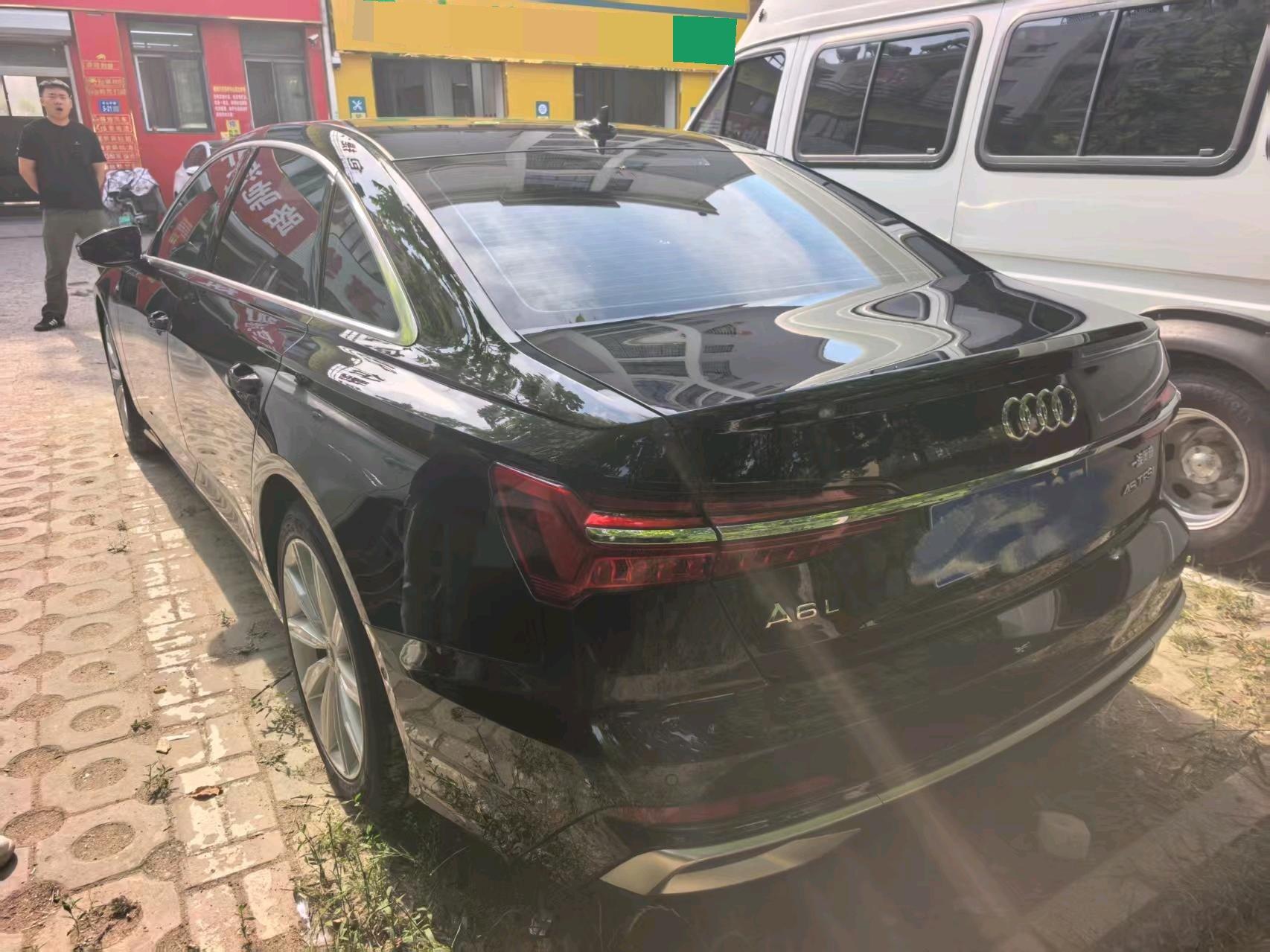 Audi A6L 2022 model changed to 45 TFSI dynamic model 2