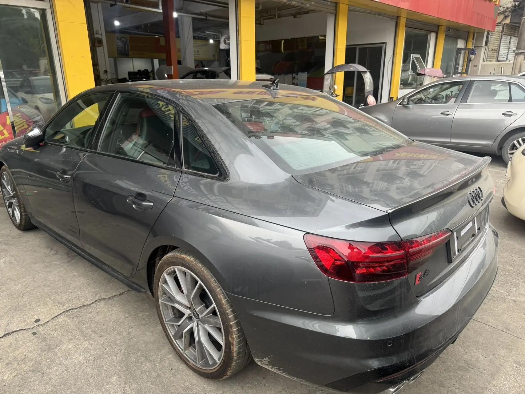 Audi S4 (Imported) 2024 S4 Limousine 3.0TFSI Automatic Gear 2