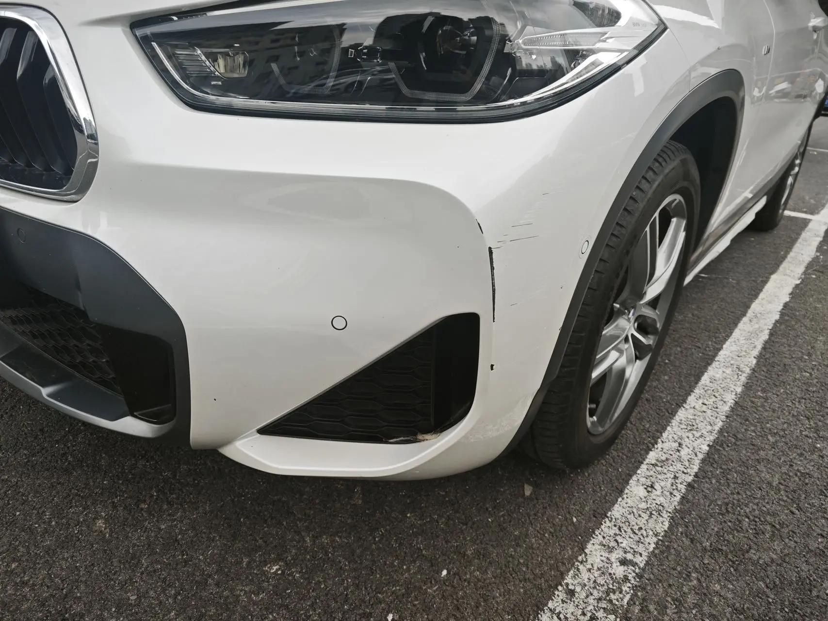 BMW X2 2020 sDrive25i leading M sports suit 7