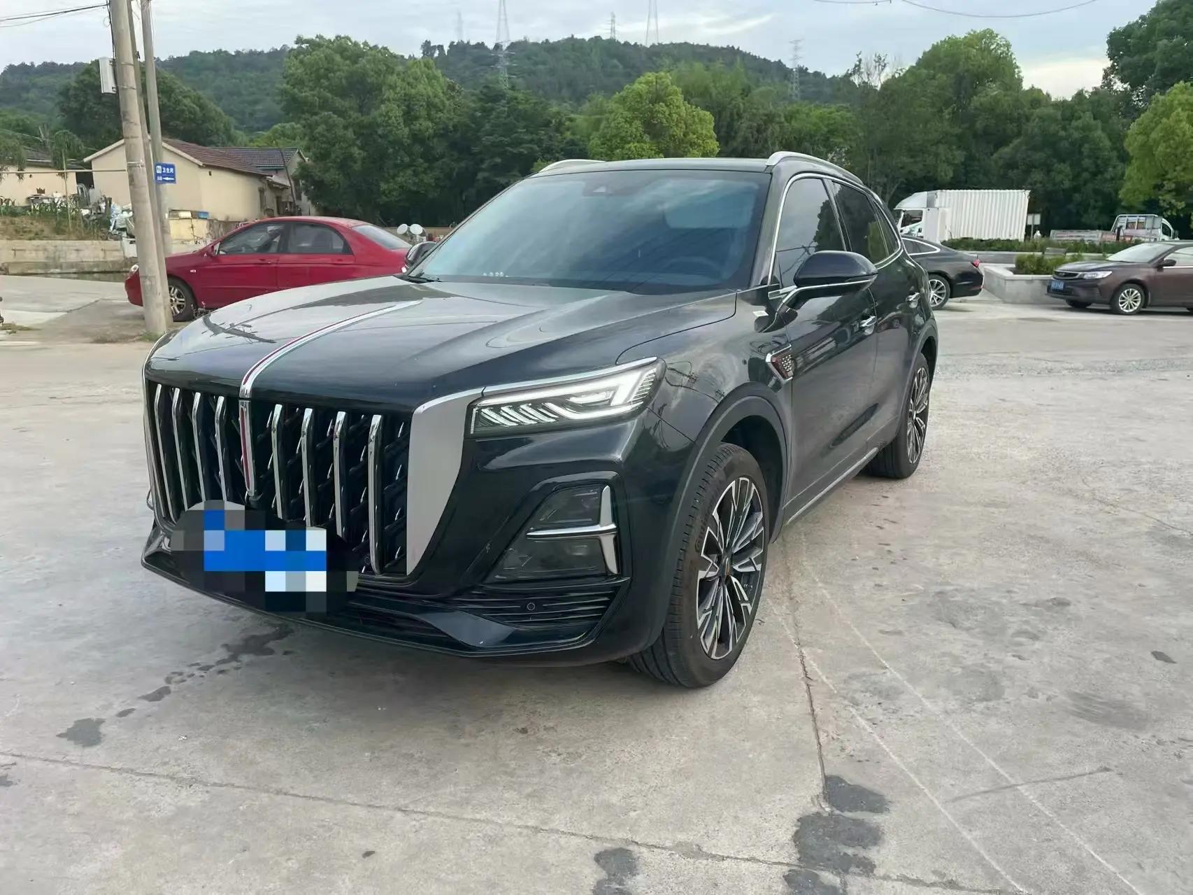 HongQi 2025 HS5 2.0T 4-wheel drive flag enjoy Pro version automatic gear