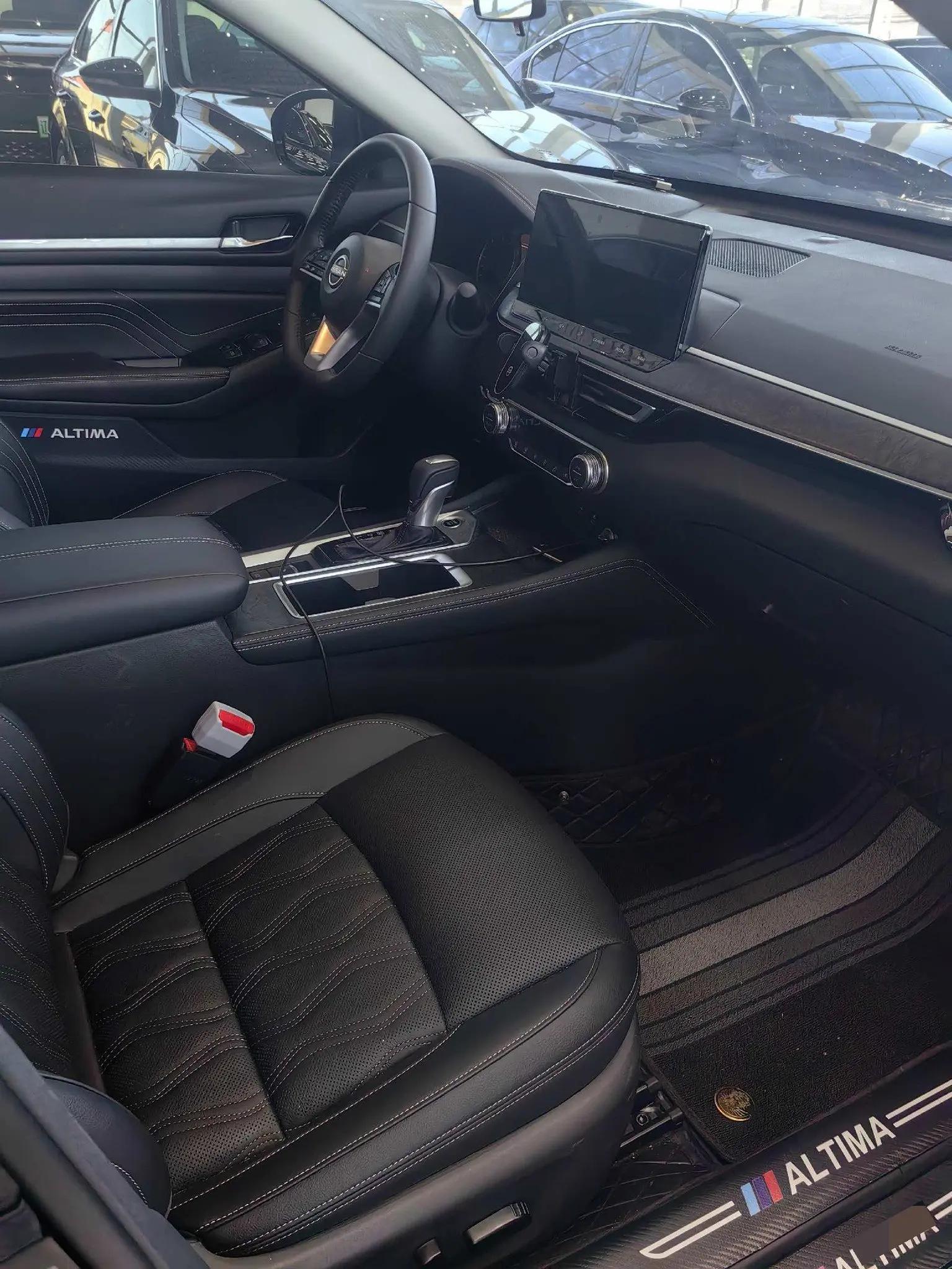 Nissan 2025 Teana 2.0 Stepless XL-TLS Pleasant Edition Automatic Gear 5