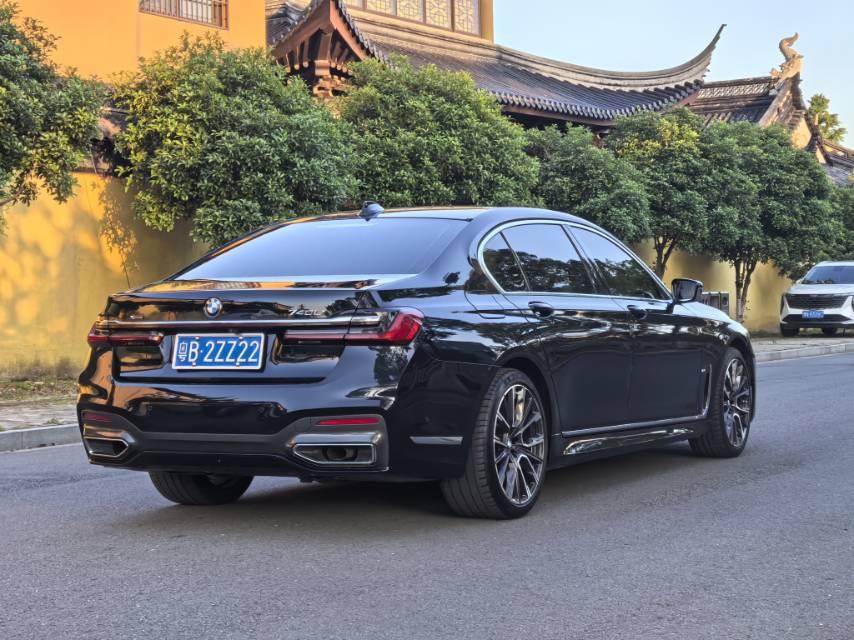 BMW 7 Series 2019 740Li xDrive Executive Luxury Suit 4
