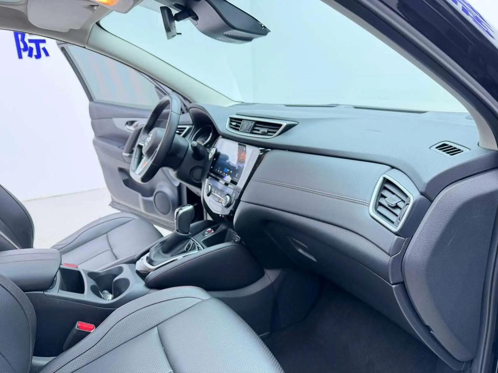 Qashqai 2021 2.0L CVT Luxury Edition 11