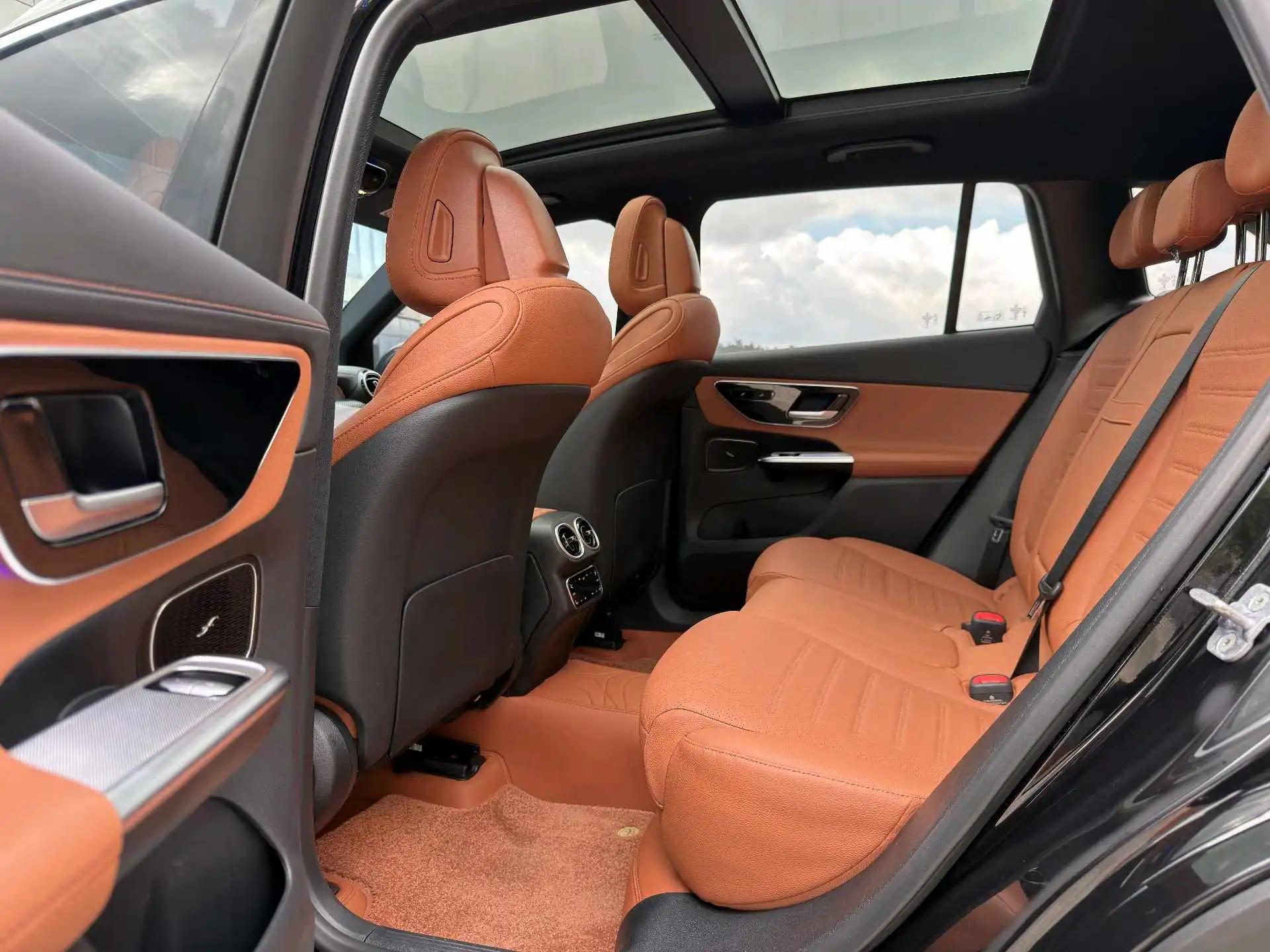 Mercedes Benz 2024 GLC 260 L 4MATIC 48V 2.0T Dynamic 5-Seater Automatic 6