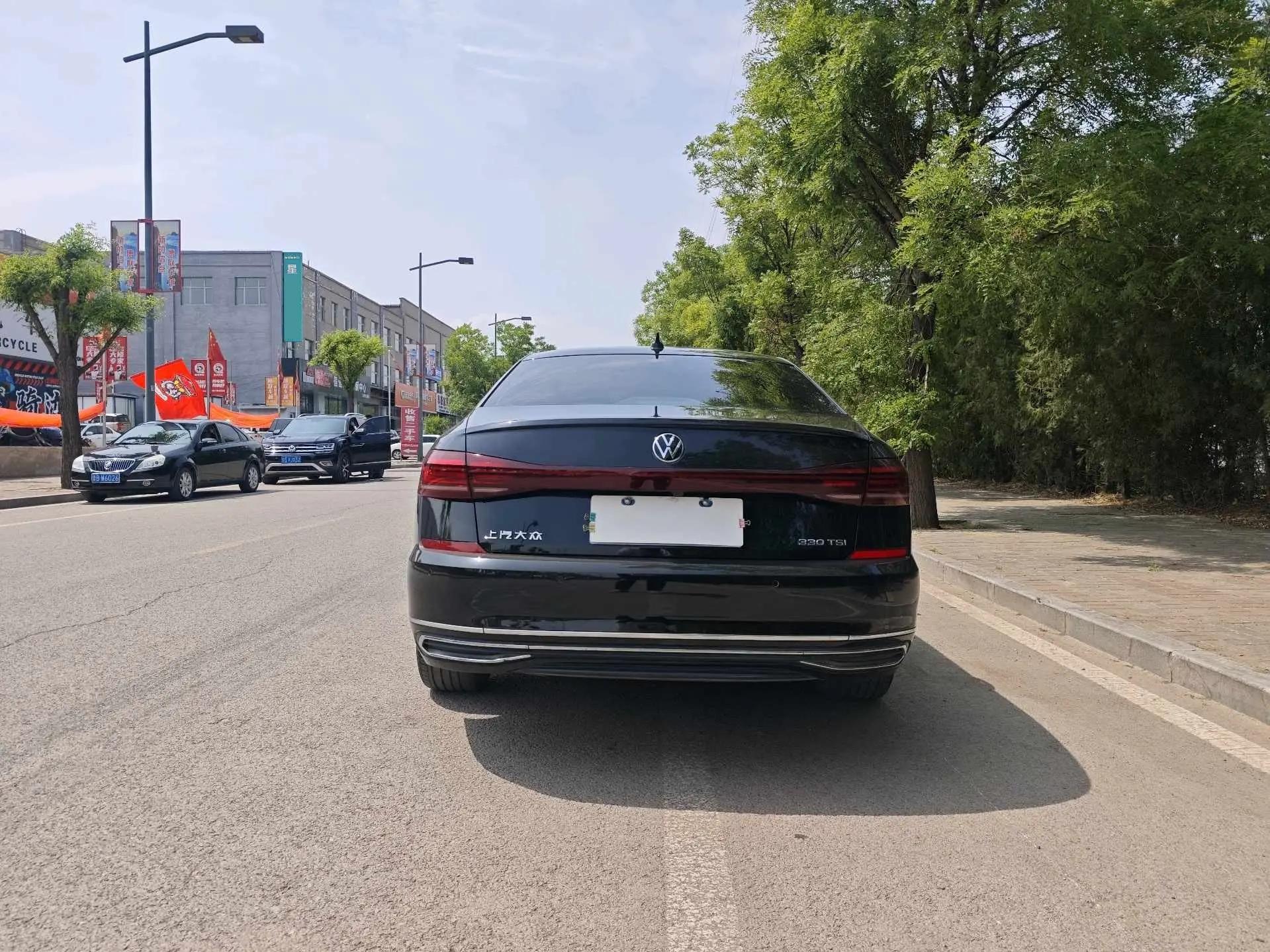 Volkswagen 2023 Passat 2.0TSI 330TSI Star Deluxe Edition (Modified) Automatic Gear 8