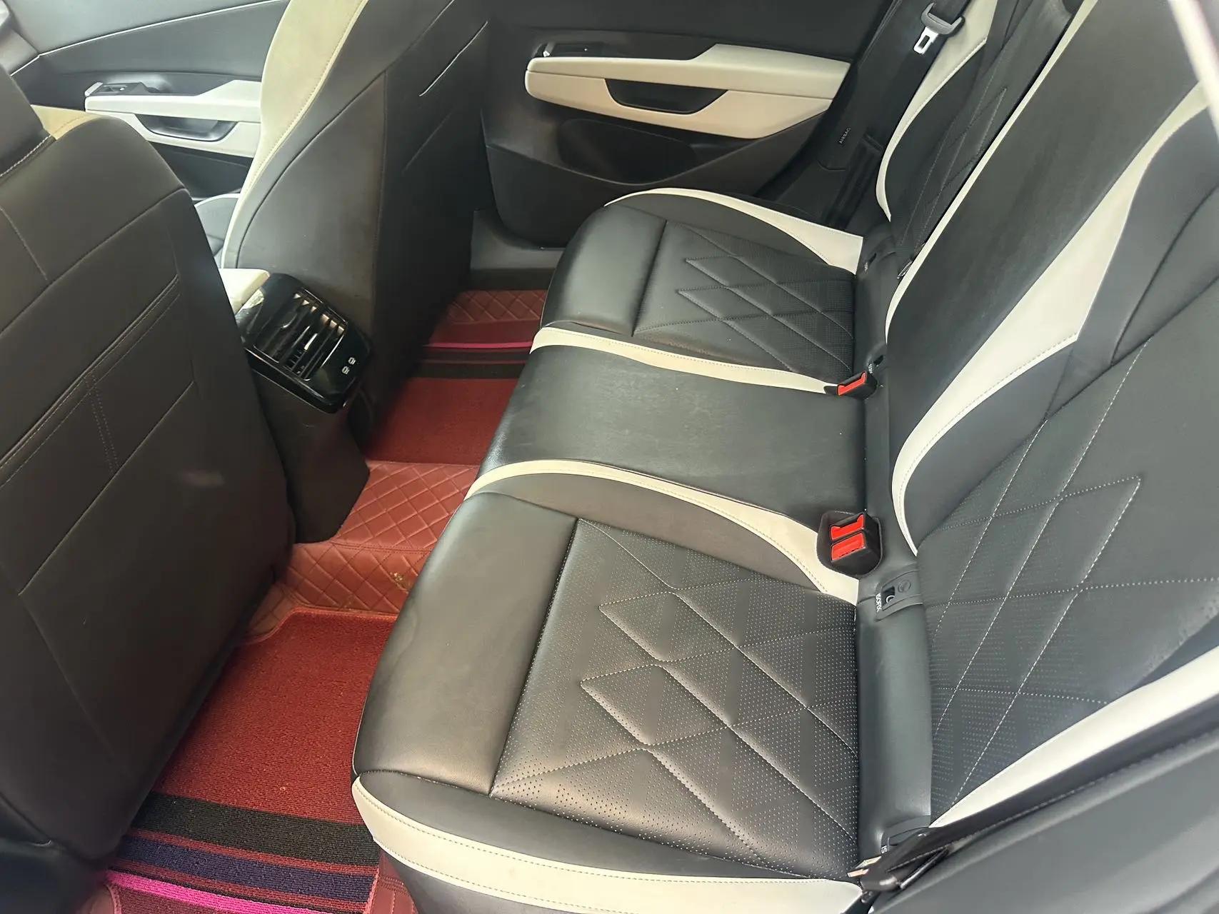 Volkswagen 2026 Sagittarius L 1.5TSI 300TSI Elite Automatic 2