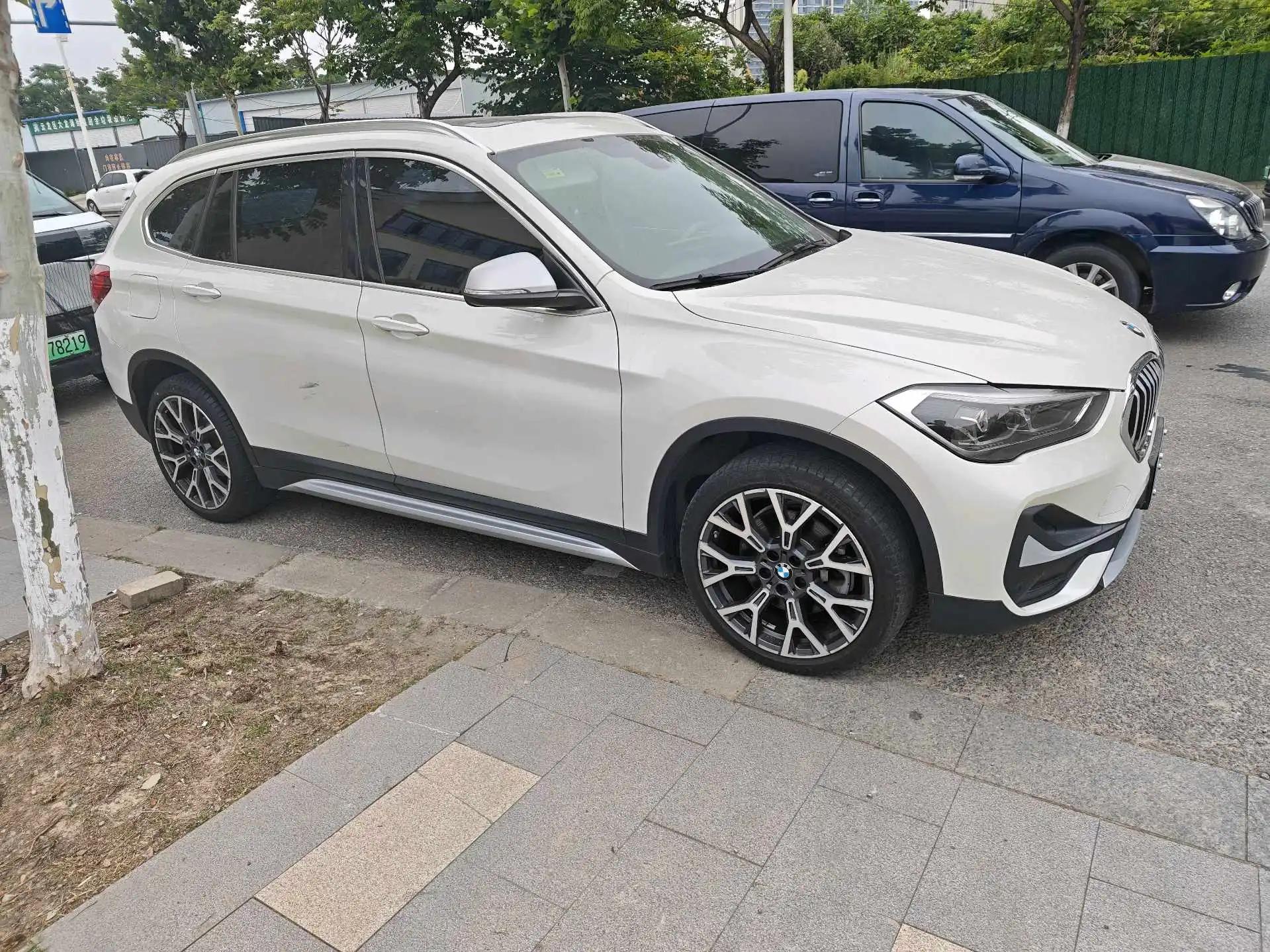 BMW X1 2021 xDrive25Li exclusive type 4