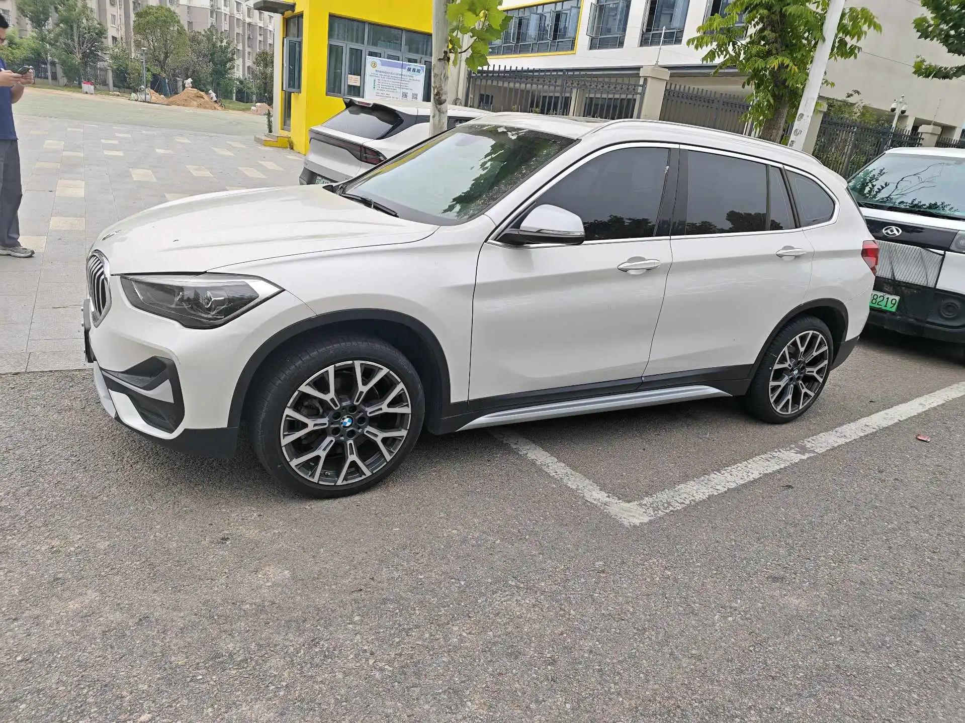 BMW X1 2021 xDrive25Li exclusive type 5