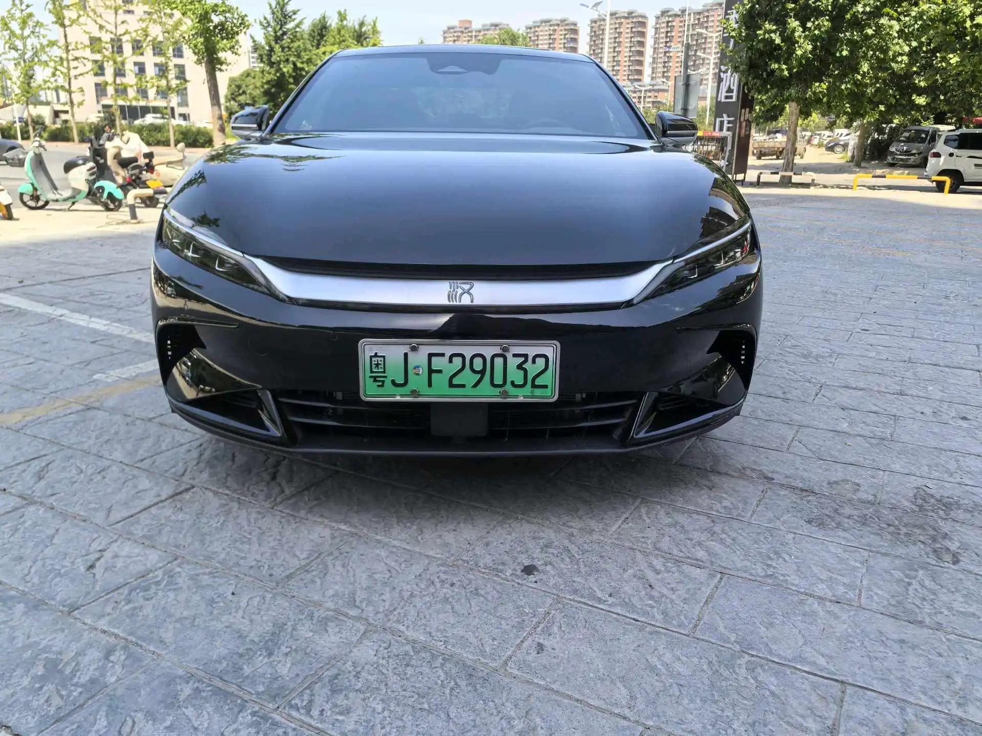BYD 2025 Chinese DM-i 1.5T stepless 125KM elite automatic gear 2