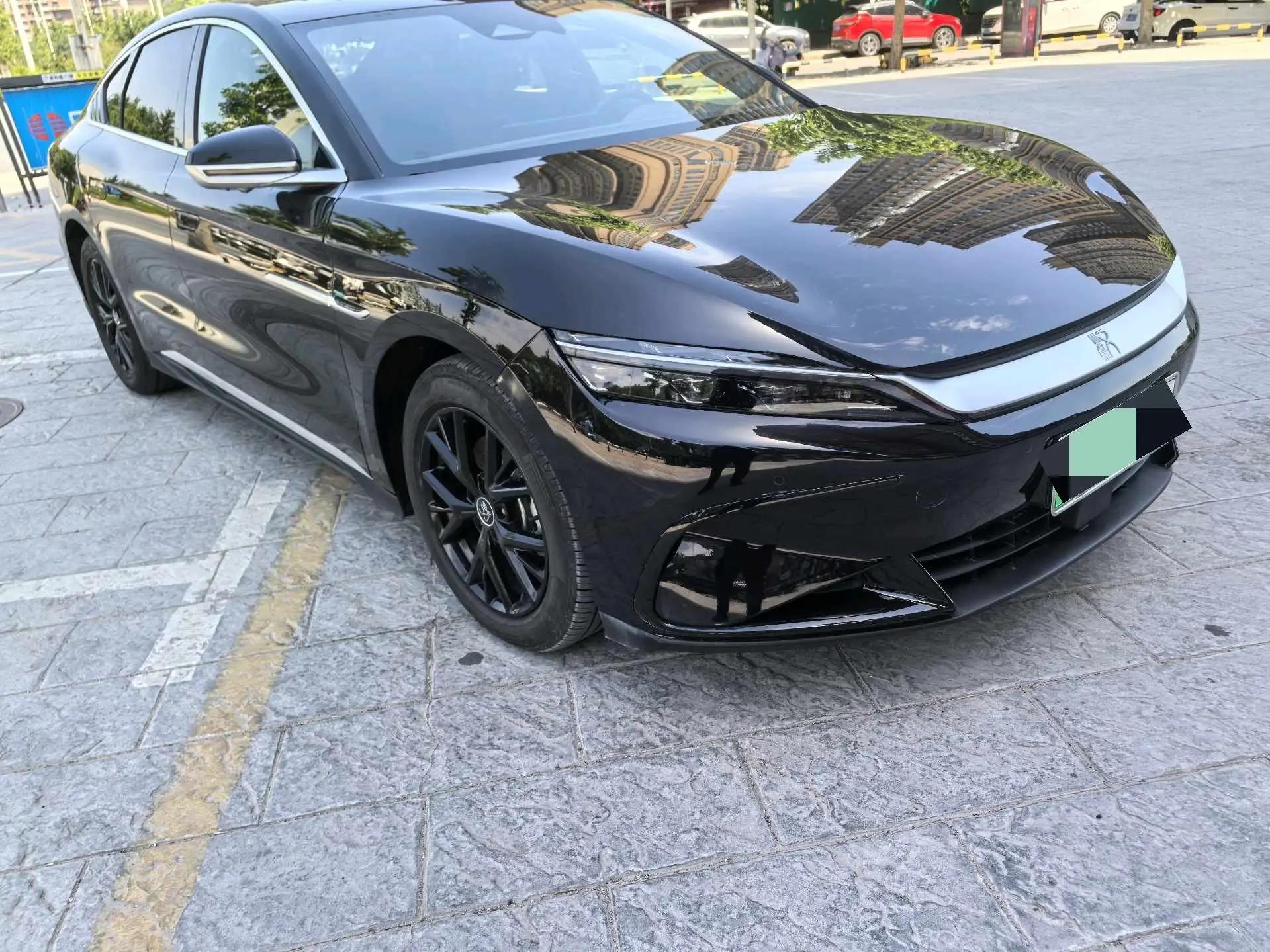 BYD 2025 Chinese DM-i 1.5T stepless 125KM elite automatic gear 6