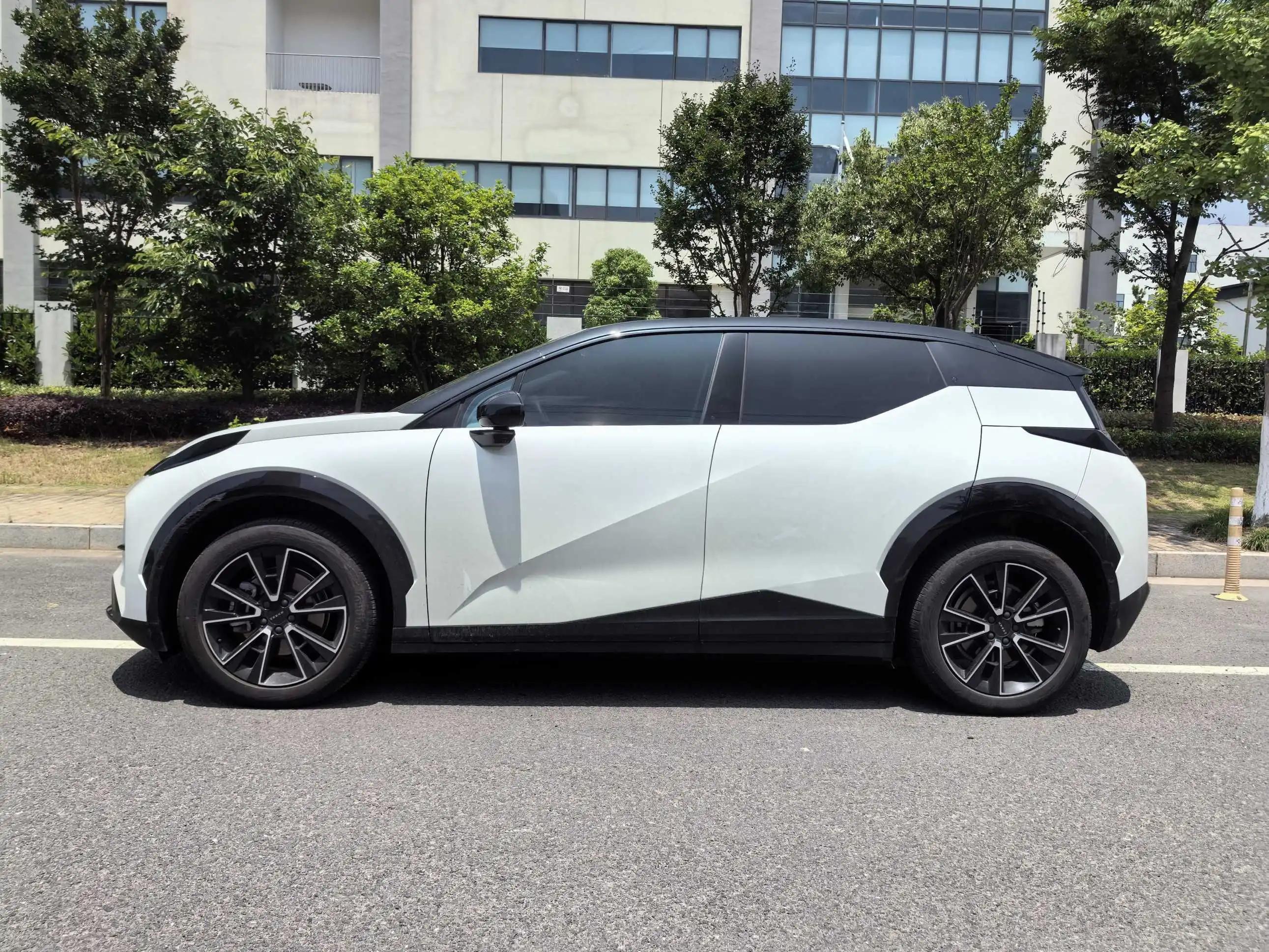 Zeekr X 2023 rear drive ME version 5 seats 5