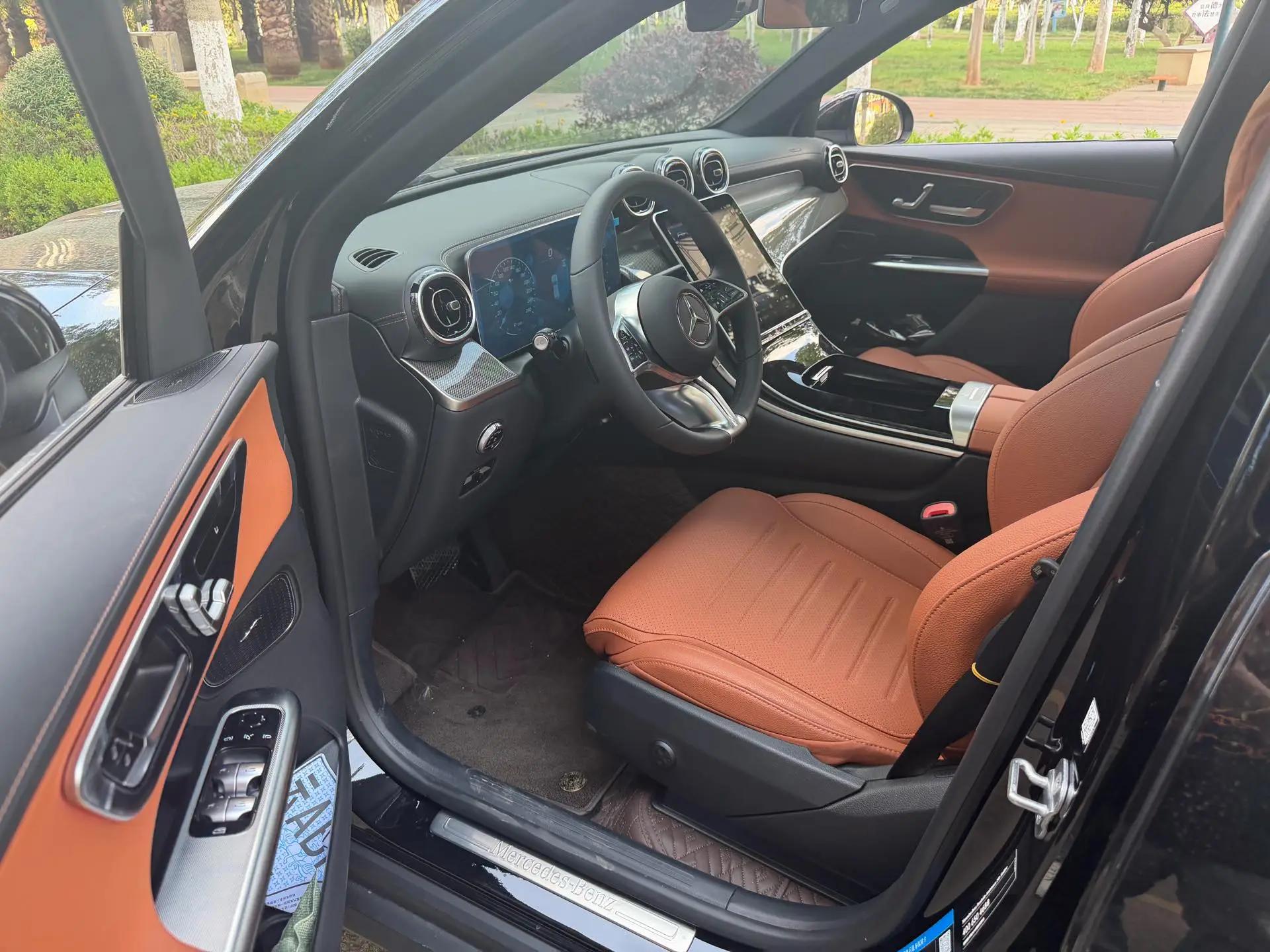 Mercedes Benz 2026 GLC 260 L 4MATIC 48V 2.0T Classic 5-seat Automatic Gear 6