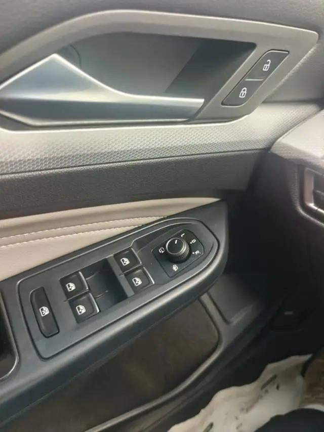 Golf 2021 280TSI DSG 30th Anniversary Edition 12