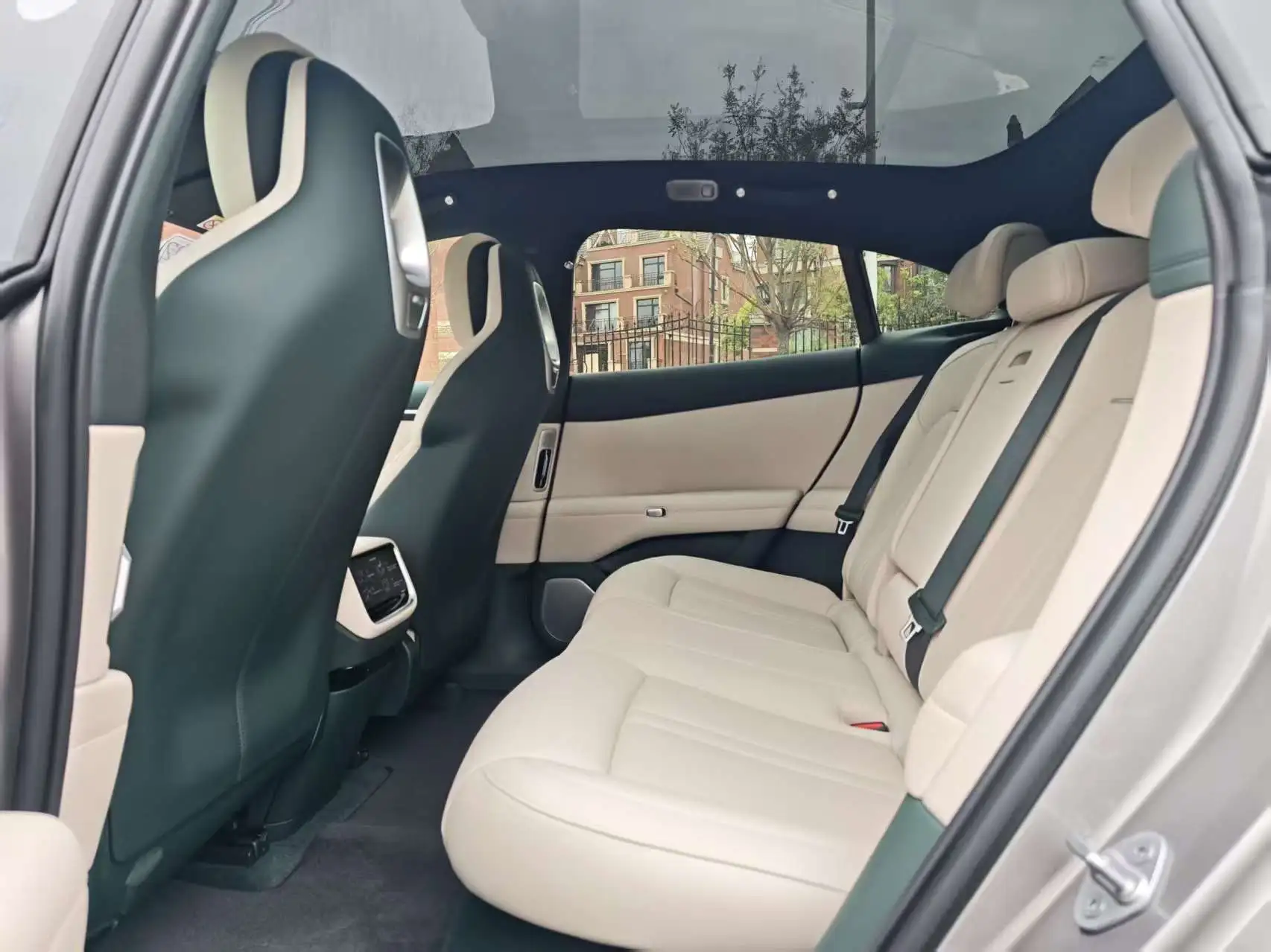 MI YU7 2025 Long Endurance Rear Drive Edition 6