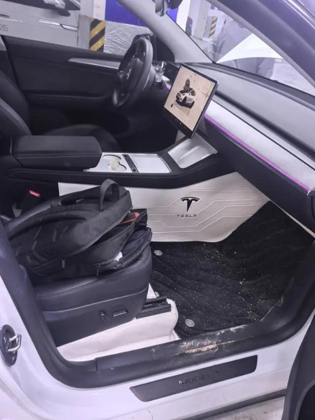 2024 Model Y Rear-Wheel Drive Edition 2
