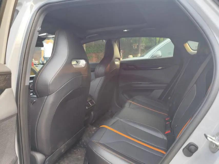 ChangAn 2024 UNI-V 1.5T Prestige Automatic 6