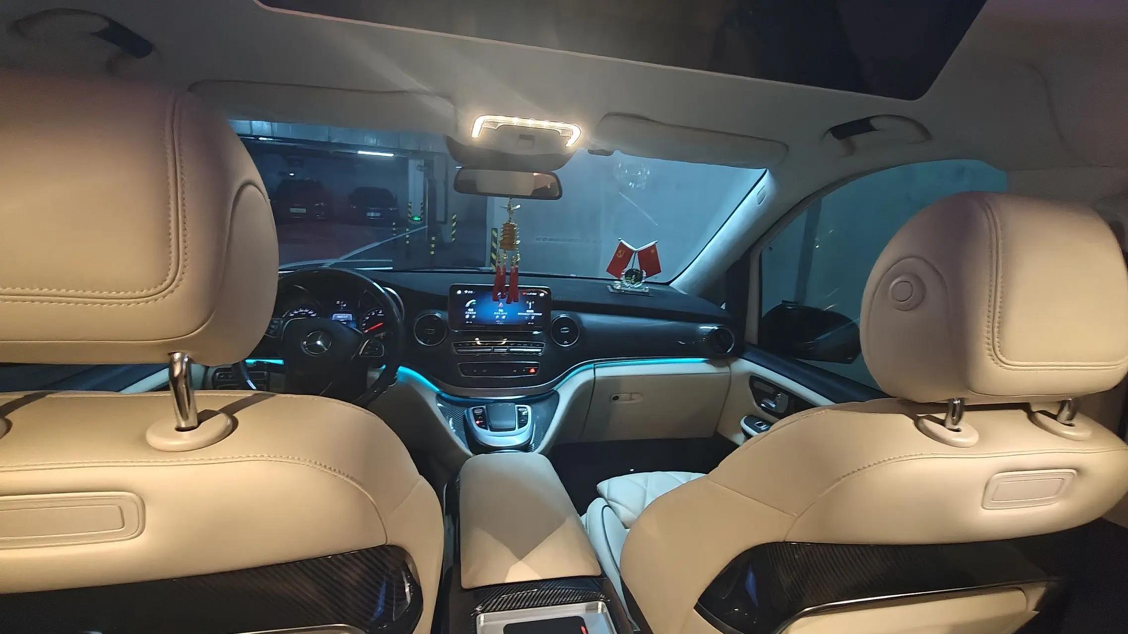 Mercedes Benz V-Class 2022V 260 L 2.0T Prestige Automatic 6