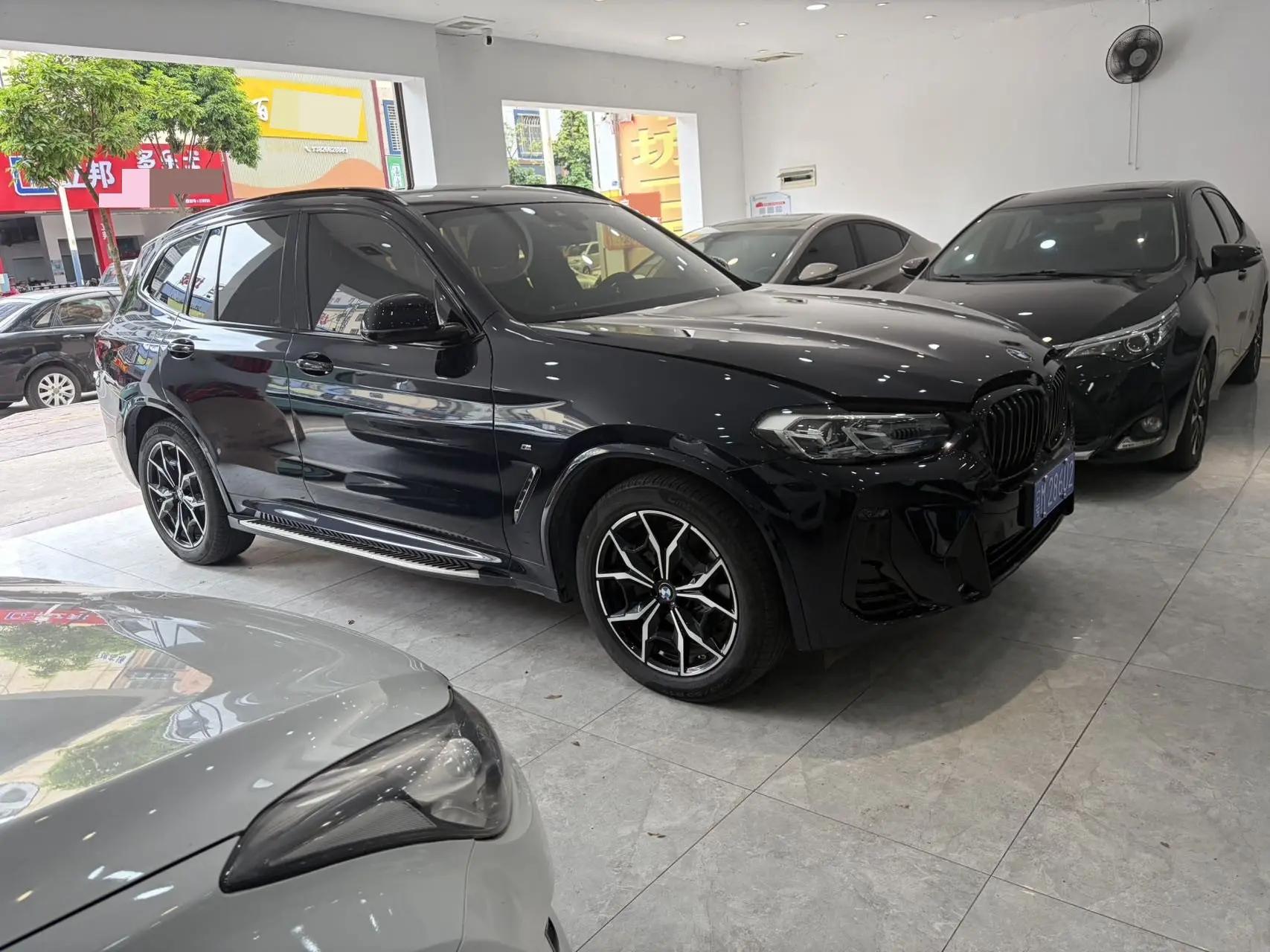 BMW X3 2022 xDrive25i M sports suit 2