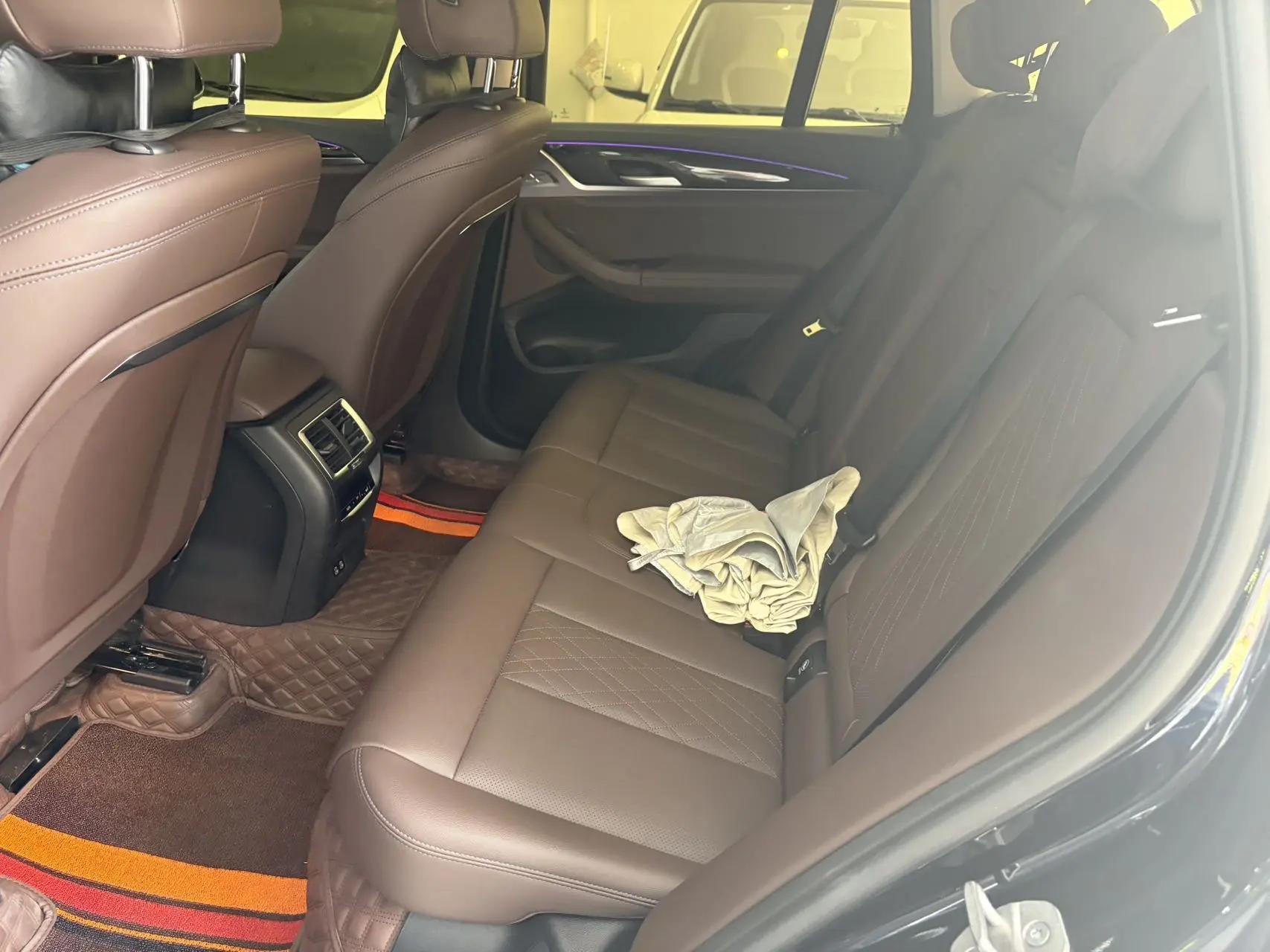 BMW X3 2022 xDrive25i M sports suit 8