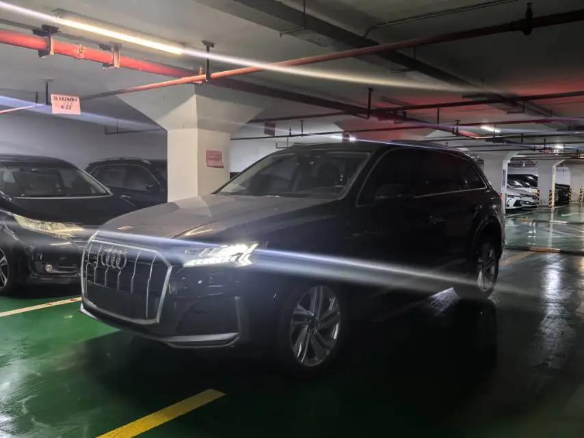 Audi Q7 (Imported) 2023 Q7 2.0TFSI 45TFSI Quattro S line Sport Automatic