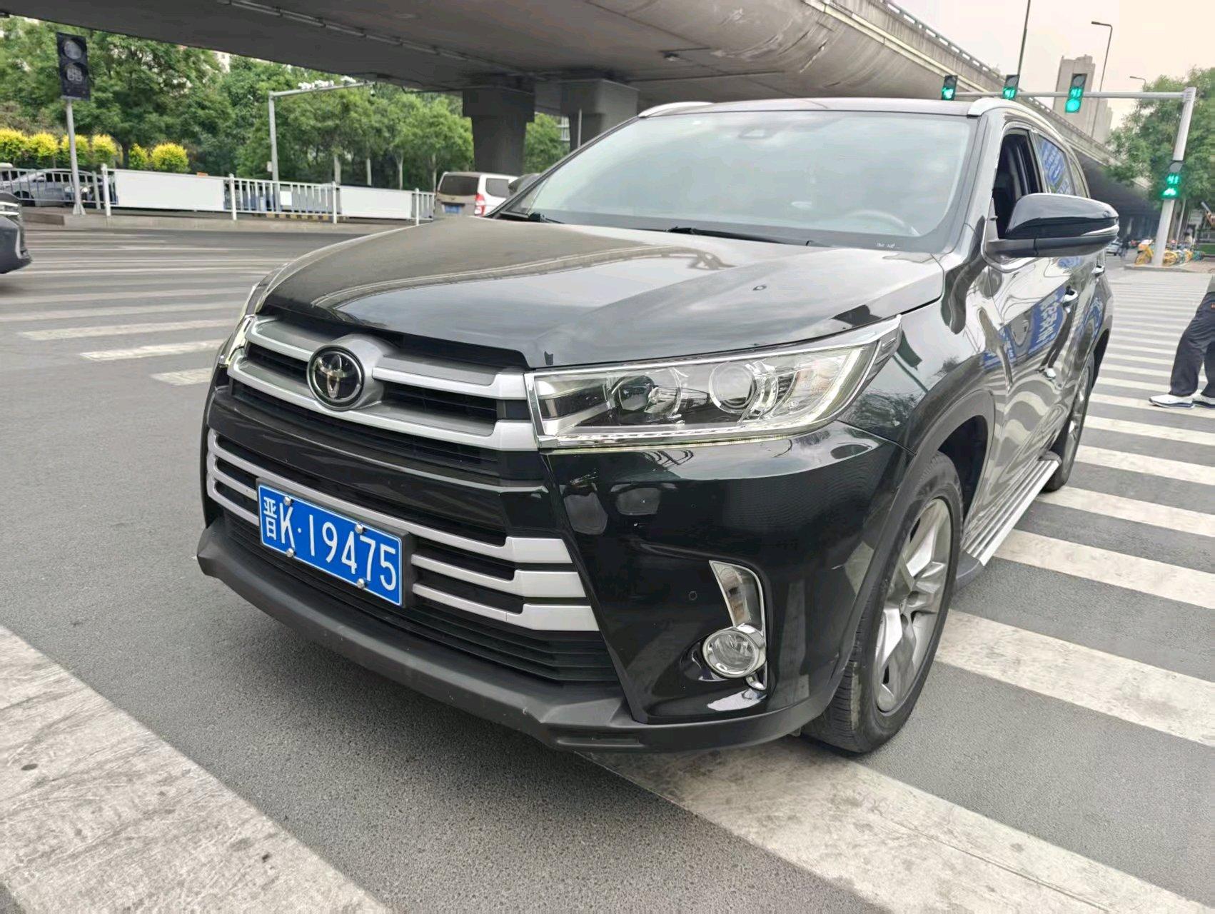 Highlander 2021 2.0T 4-wheel drive deluxe edition 7 seats