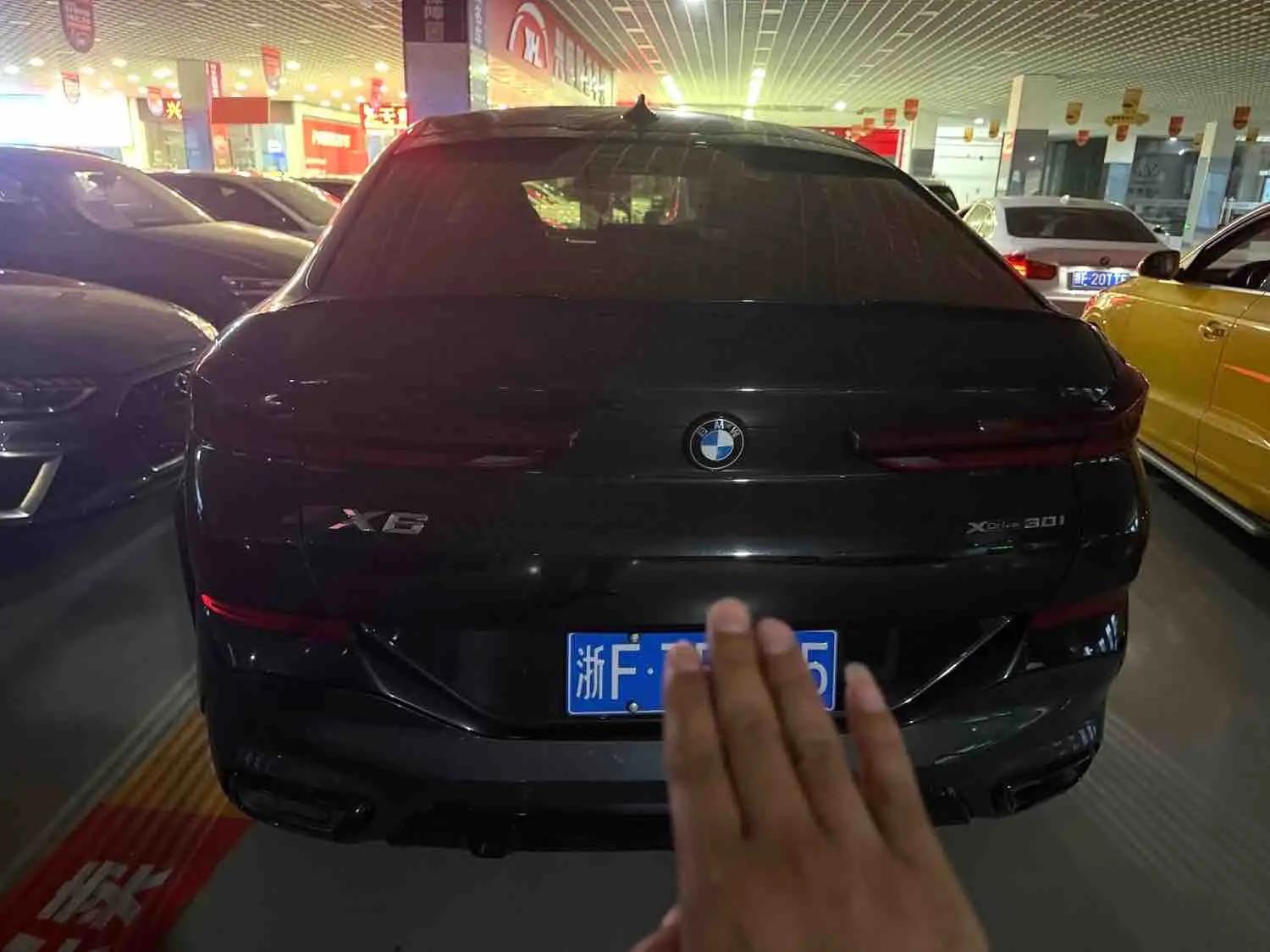 BMW X6 2022 xDrive30i M sports suit 4