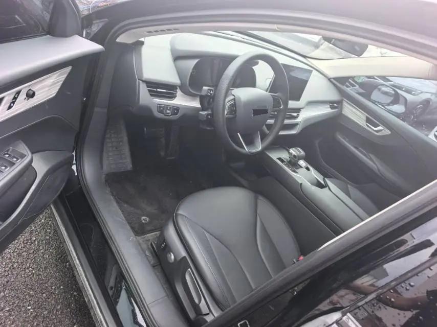HongQi E-QM5 2024 610km PLUS 3