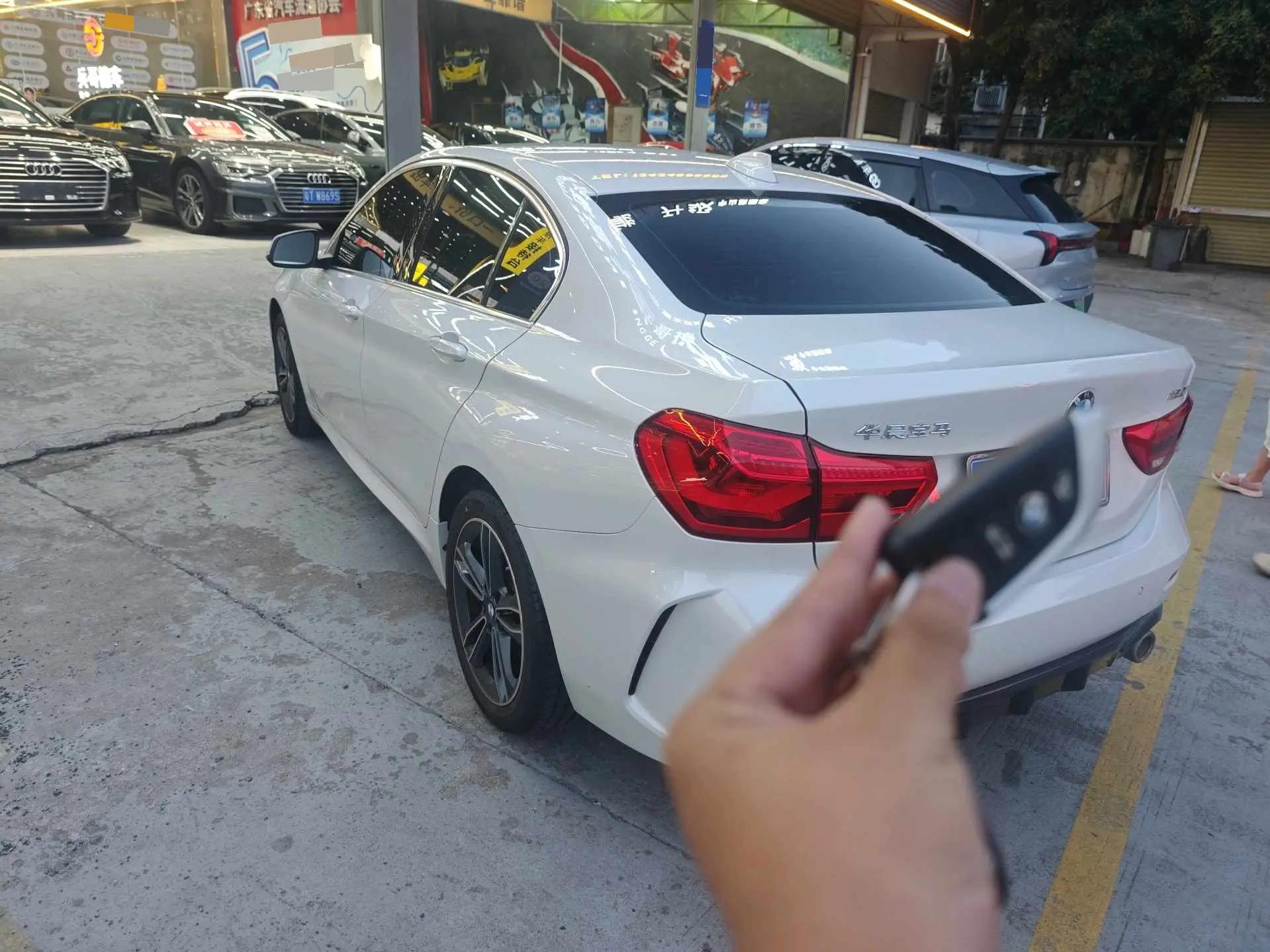 BMW 1 Series 2021 Change 120i M Sports Edition 3
