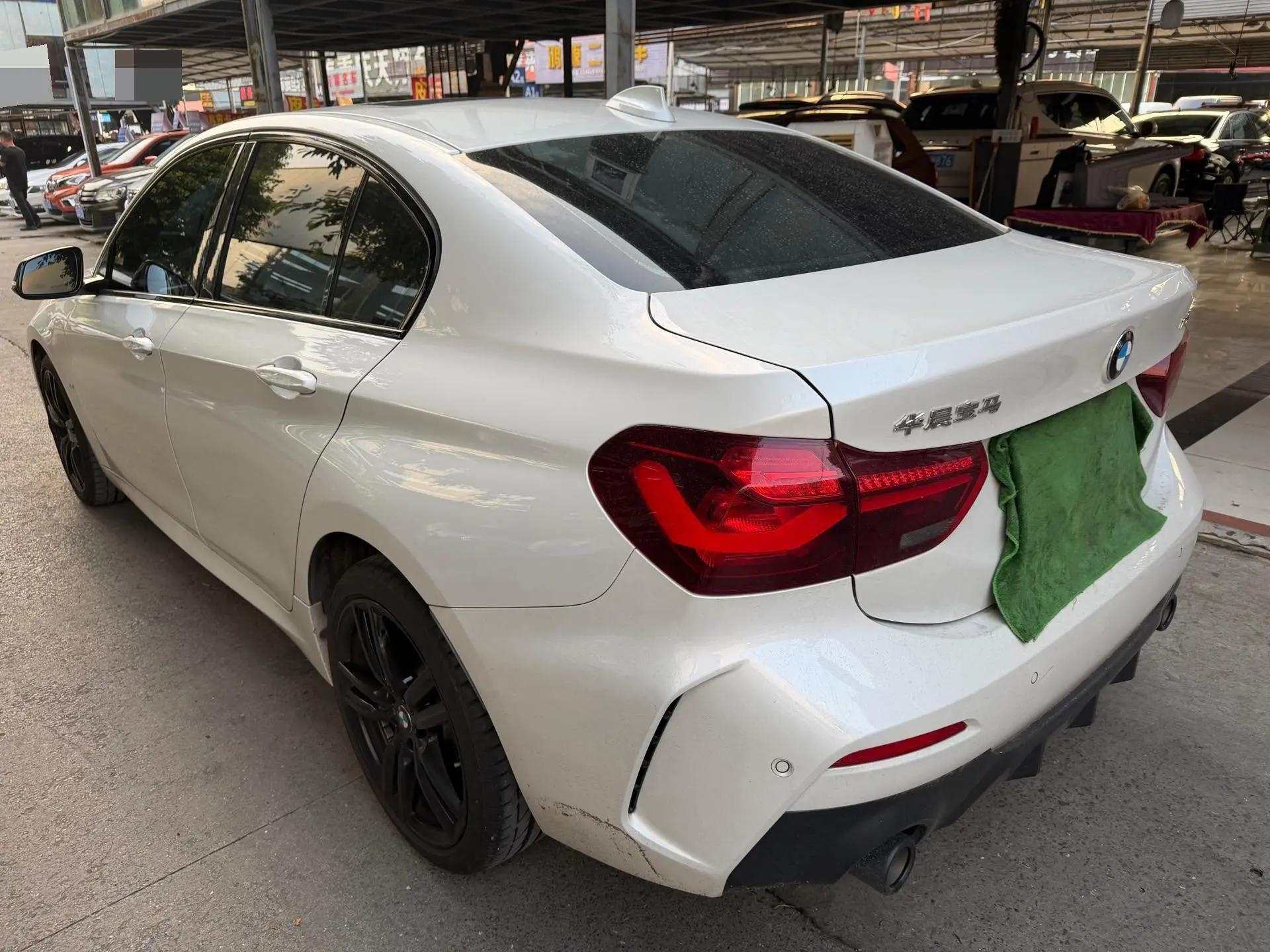 BMW 1 Series 2023 125i 2.0T M Sport Night Edition Automatic 4